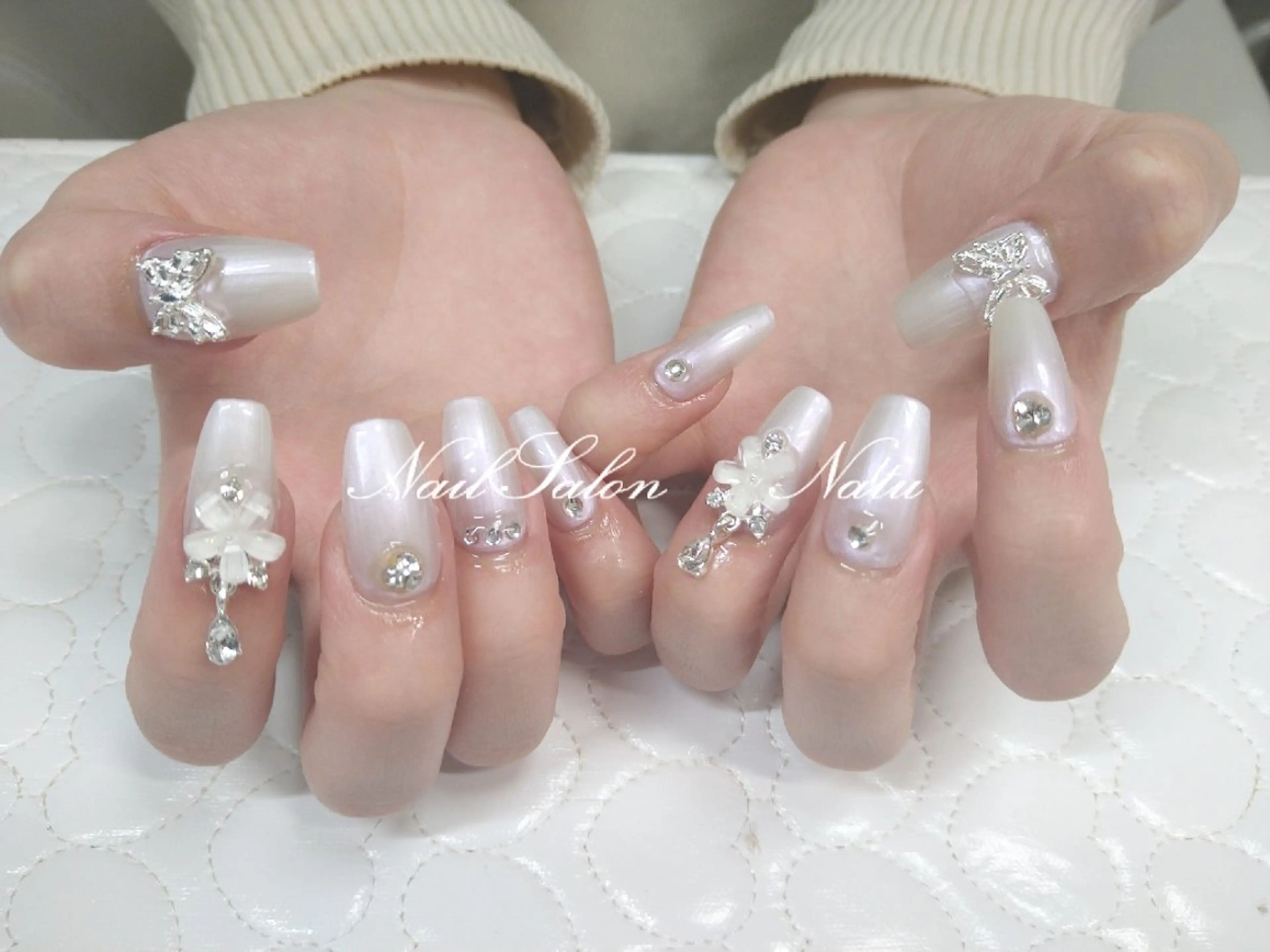 ネイル 長さ出し nailsalon　 Natuのネイルデザイン