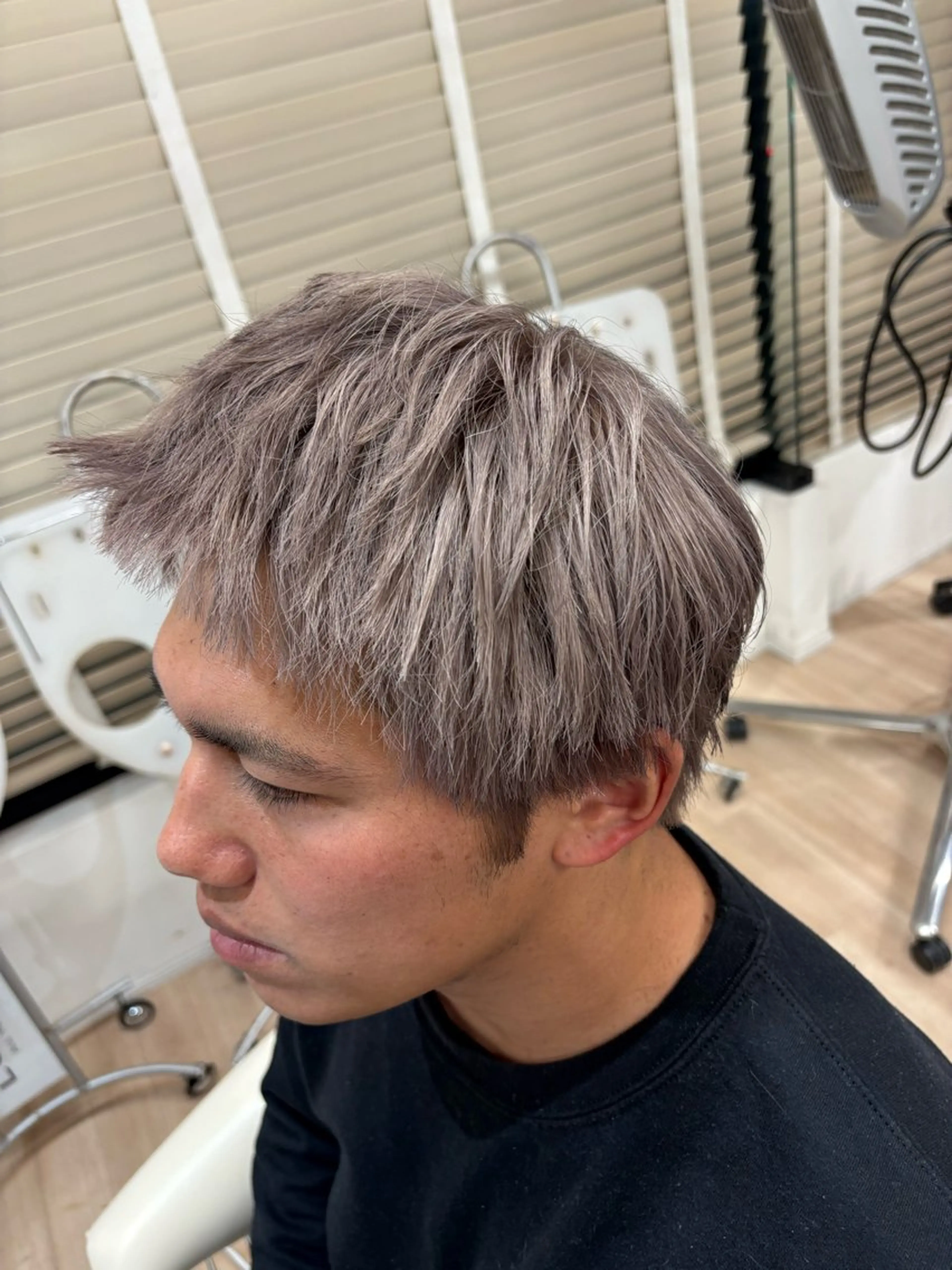 カラー メンズ ダブルカラー カット ヘアカラー 【艶カラー】 柏原航世のヘアスタイル