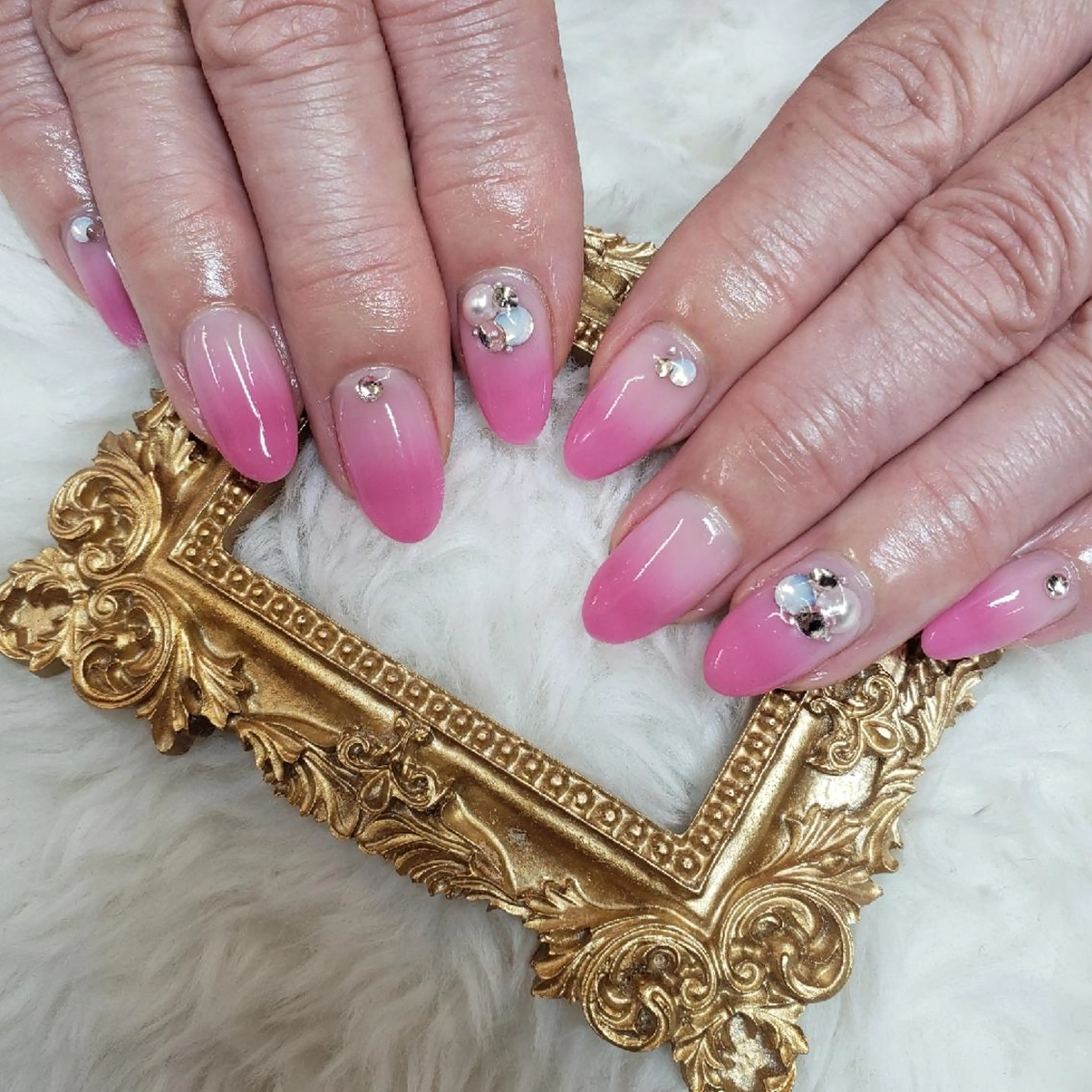 ネイル 花田 茜のネイルデザイン