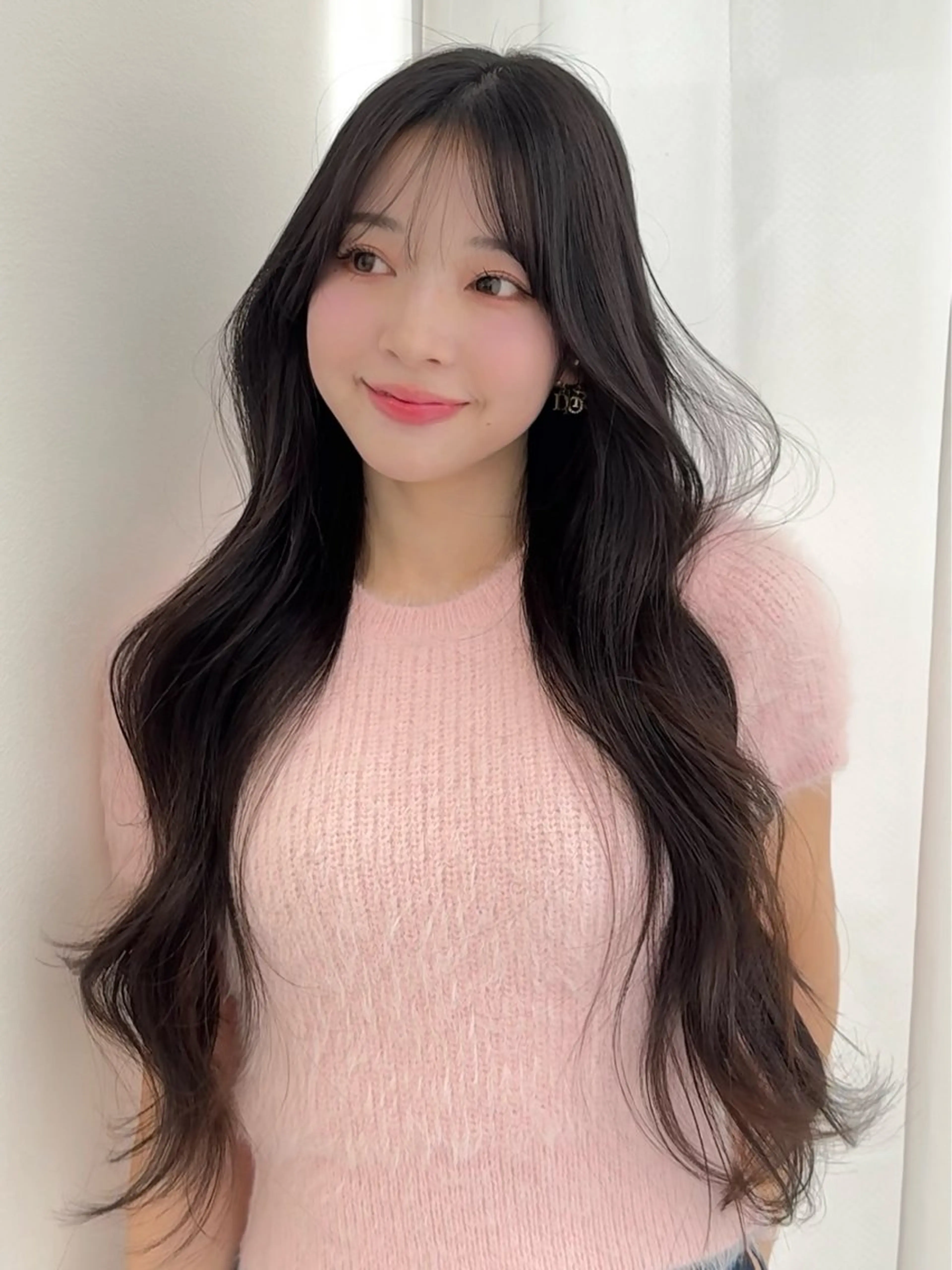 ロング 顔まわりレイヤー レイヤーカット 戸張 翔太のヘアスタイル