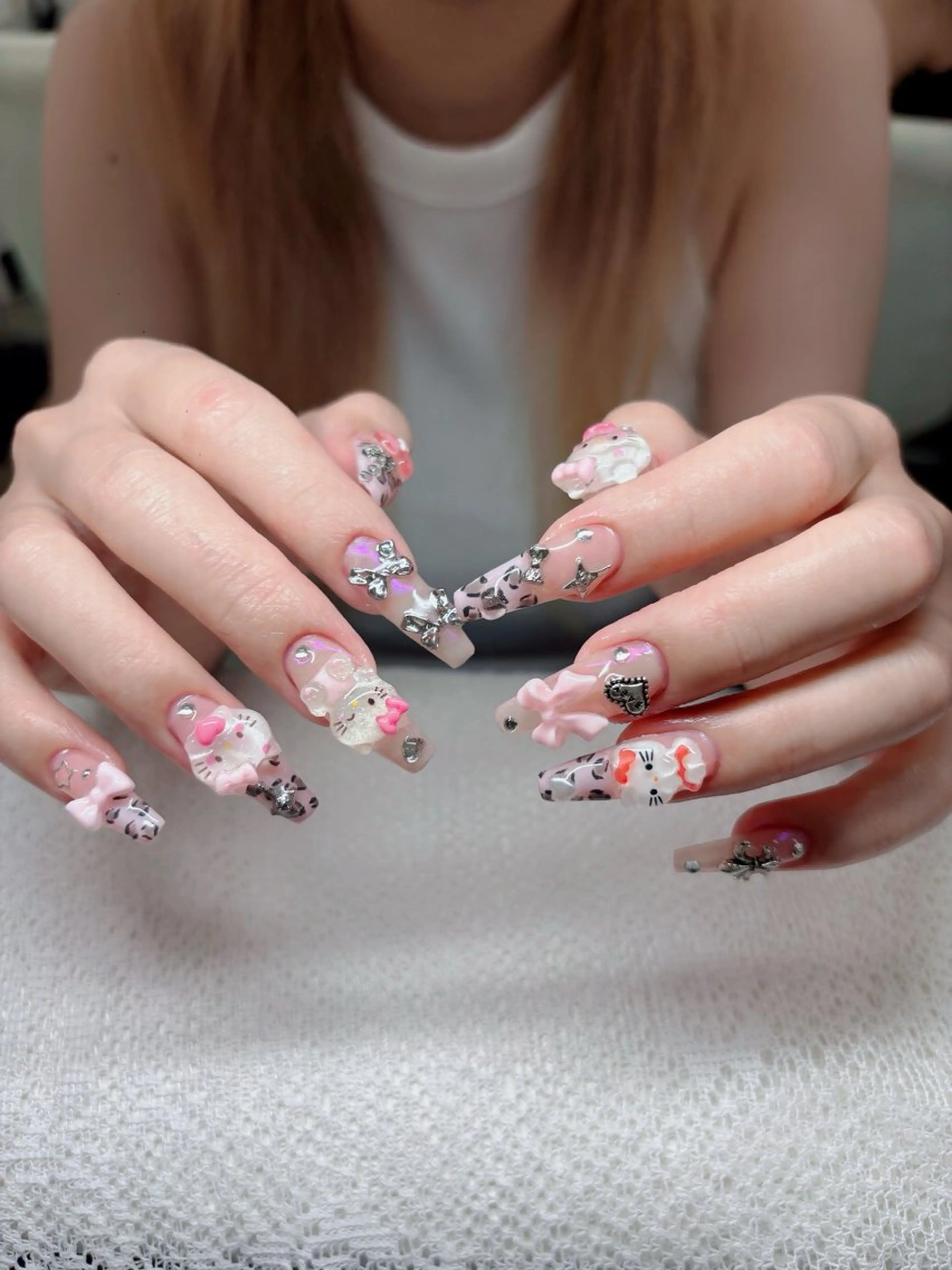 ネイル 韓国ネイル マグネットネイル ワンカラーネイル ネイルチップ Jenn Nail Salonのネイルデザイン