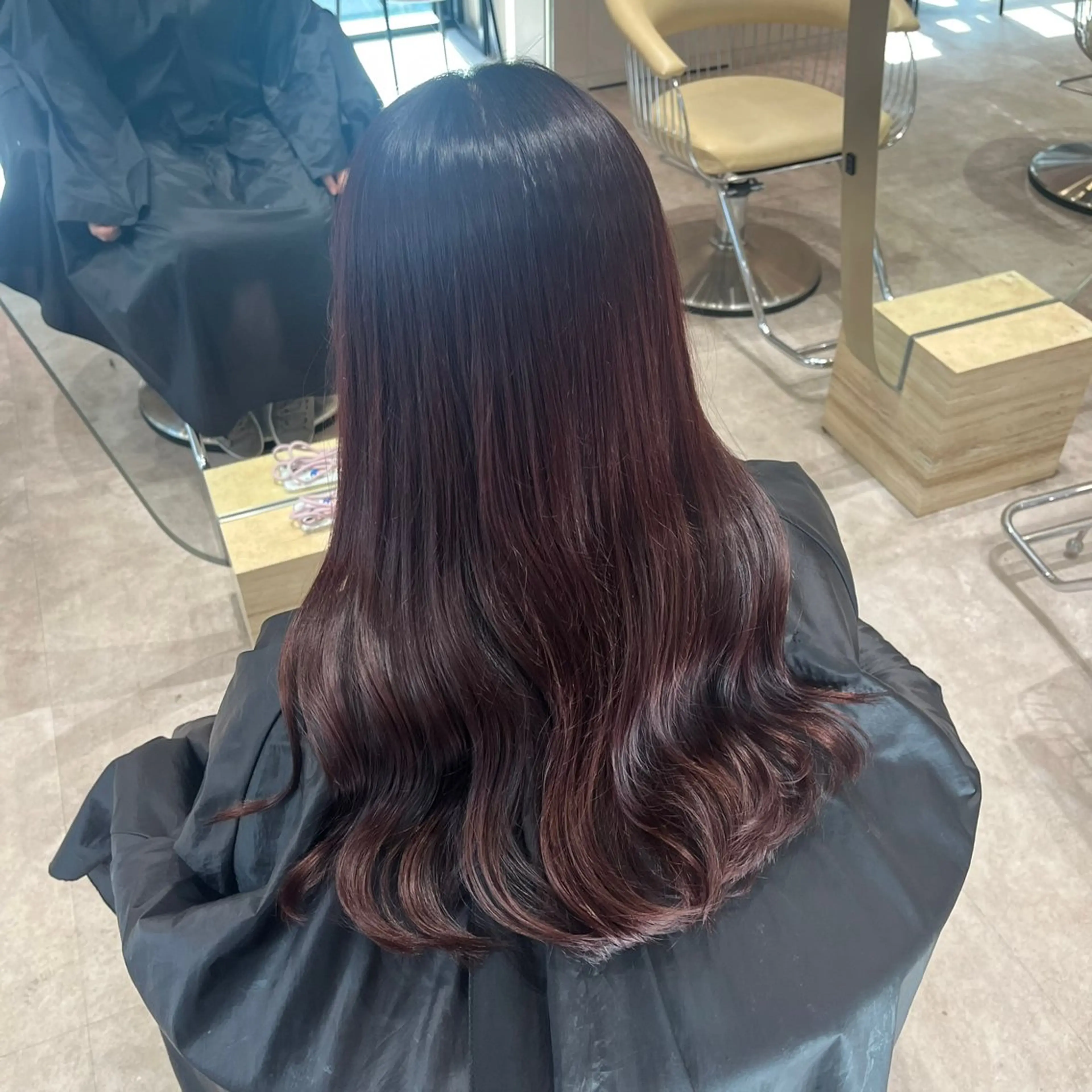 ロング カラー ラベンダーカラー ピンクカラー ピンクラベンダー 顔周りカット/ 透明感カラー/ユナのヘアスタイル