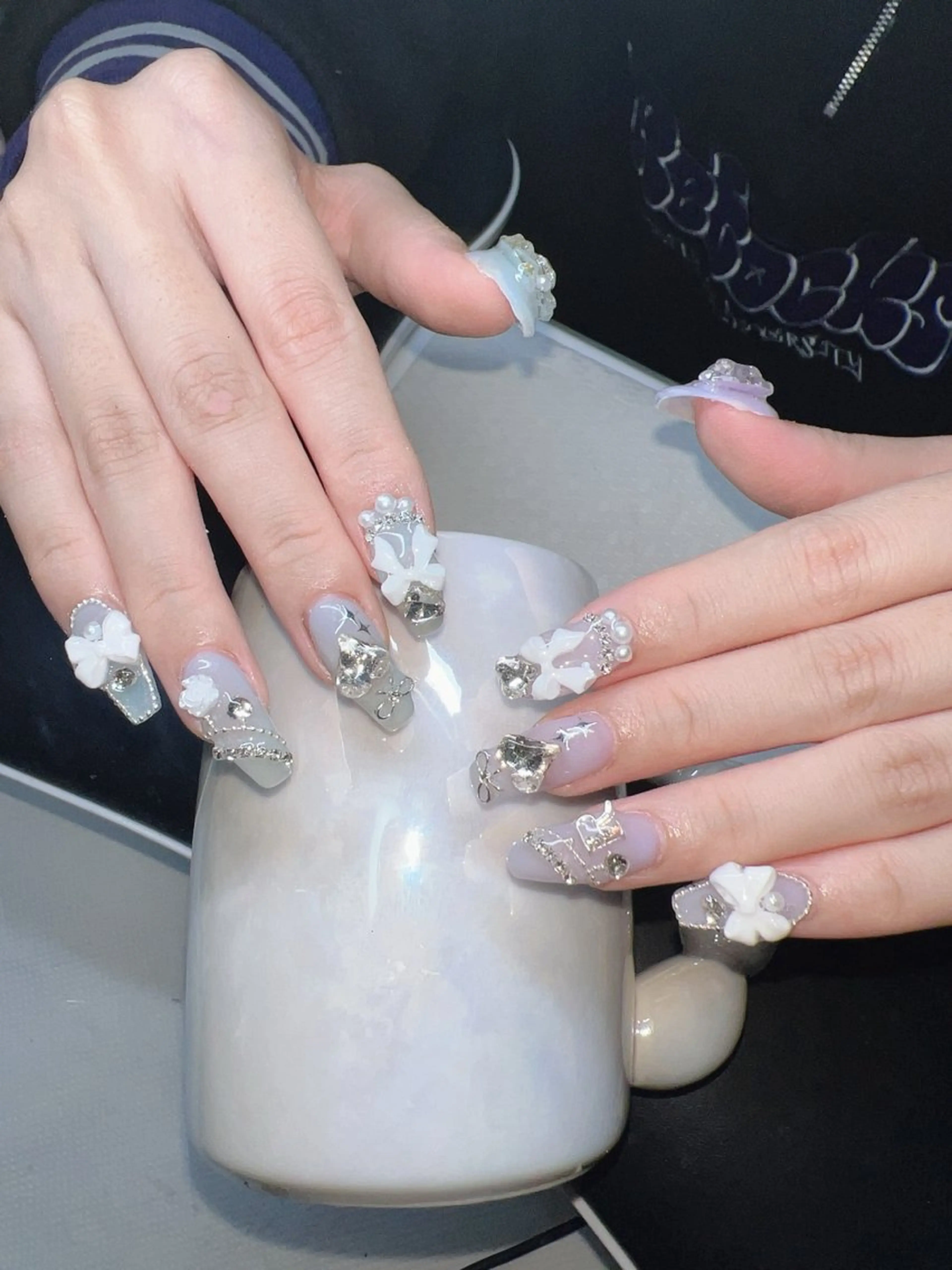 ネイル ハンドネイル Lee Nailsのネイルデザイン