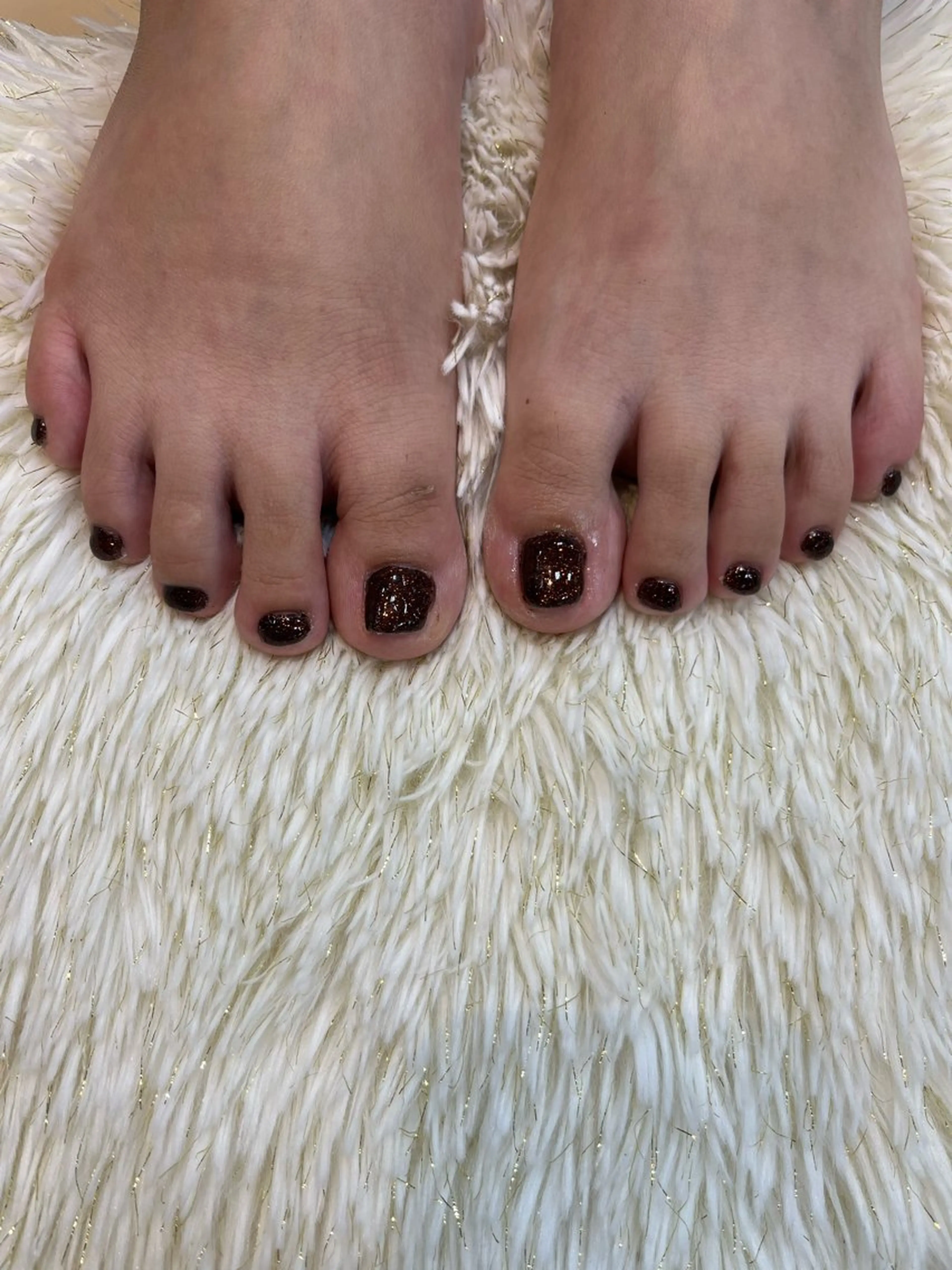 ネイル フットネイル ワンカラーネイル 秋山 香穂のネイルデザイン