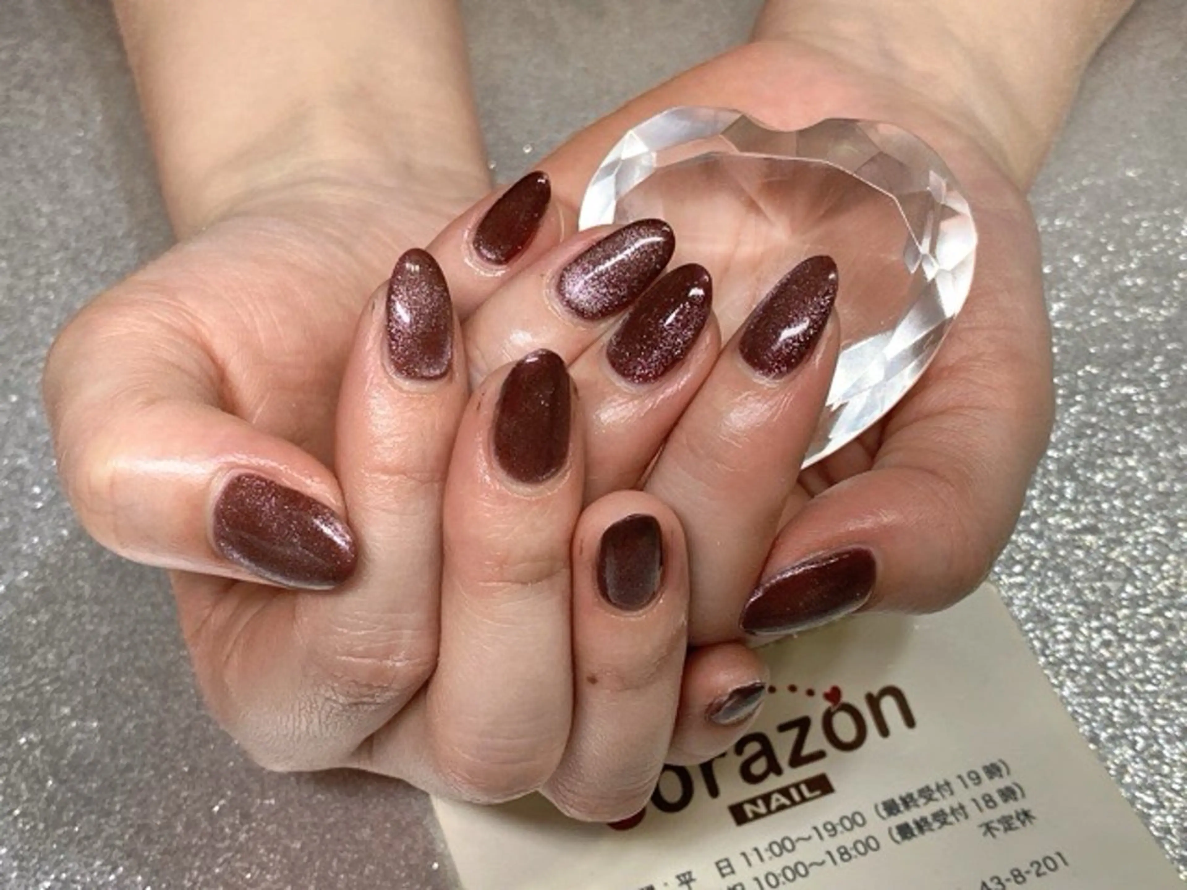 ネイル ブラウン ラメ(グリッター) マグネットネイル ワンカラーネイル ハンドネイル corazon所属・ネイリスト aicoのネイルデザイン