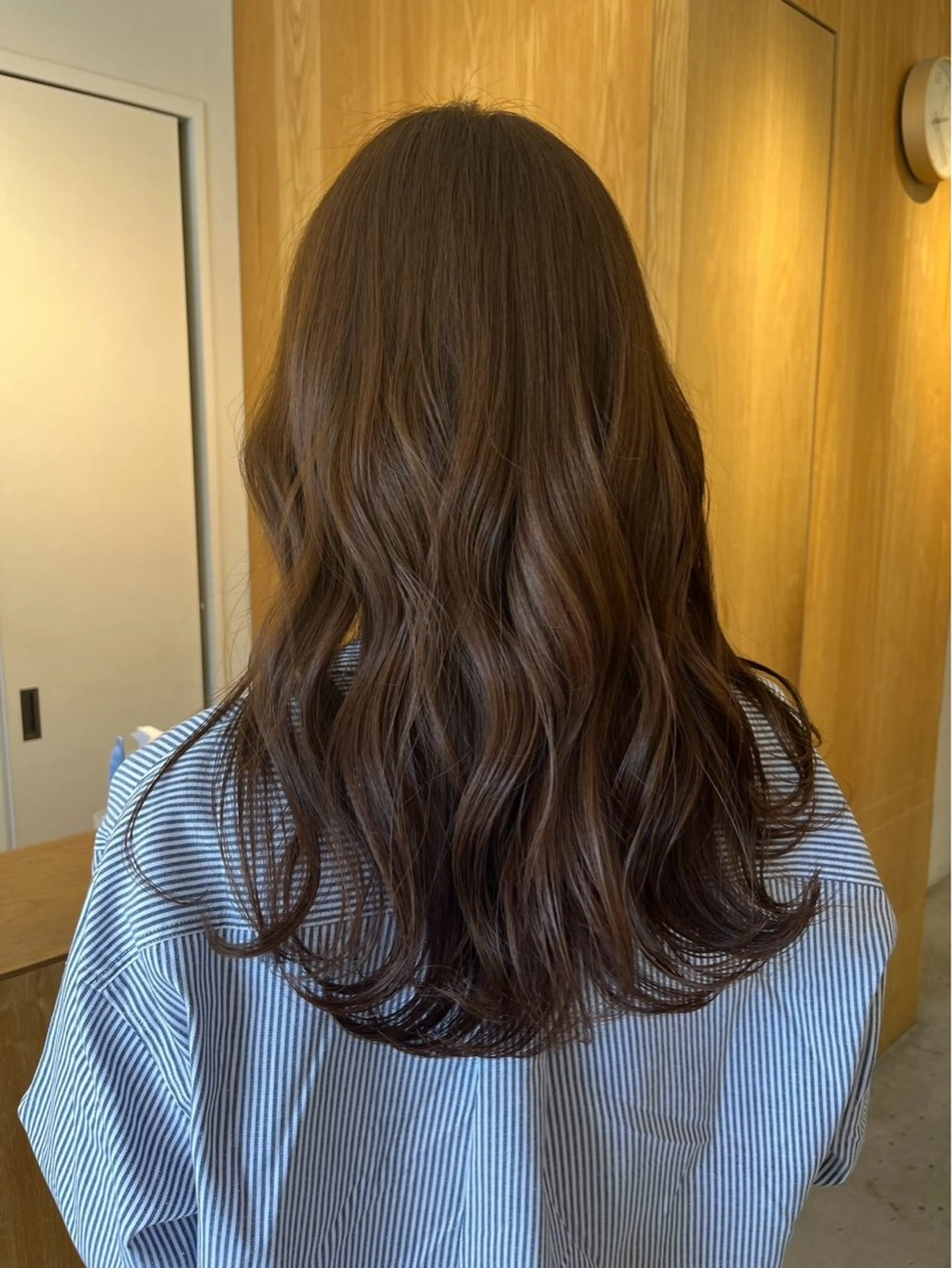 ロング カット ヘアカラー 林 実果のヘアスタイル