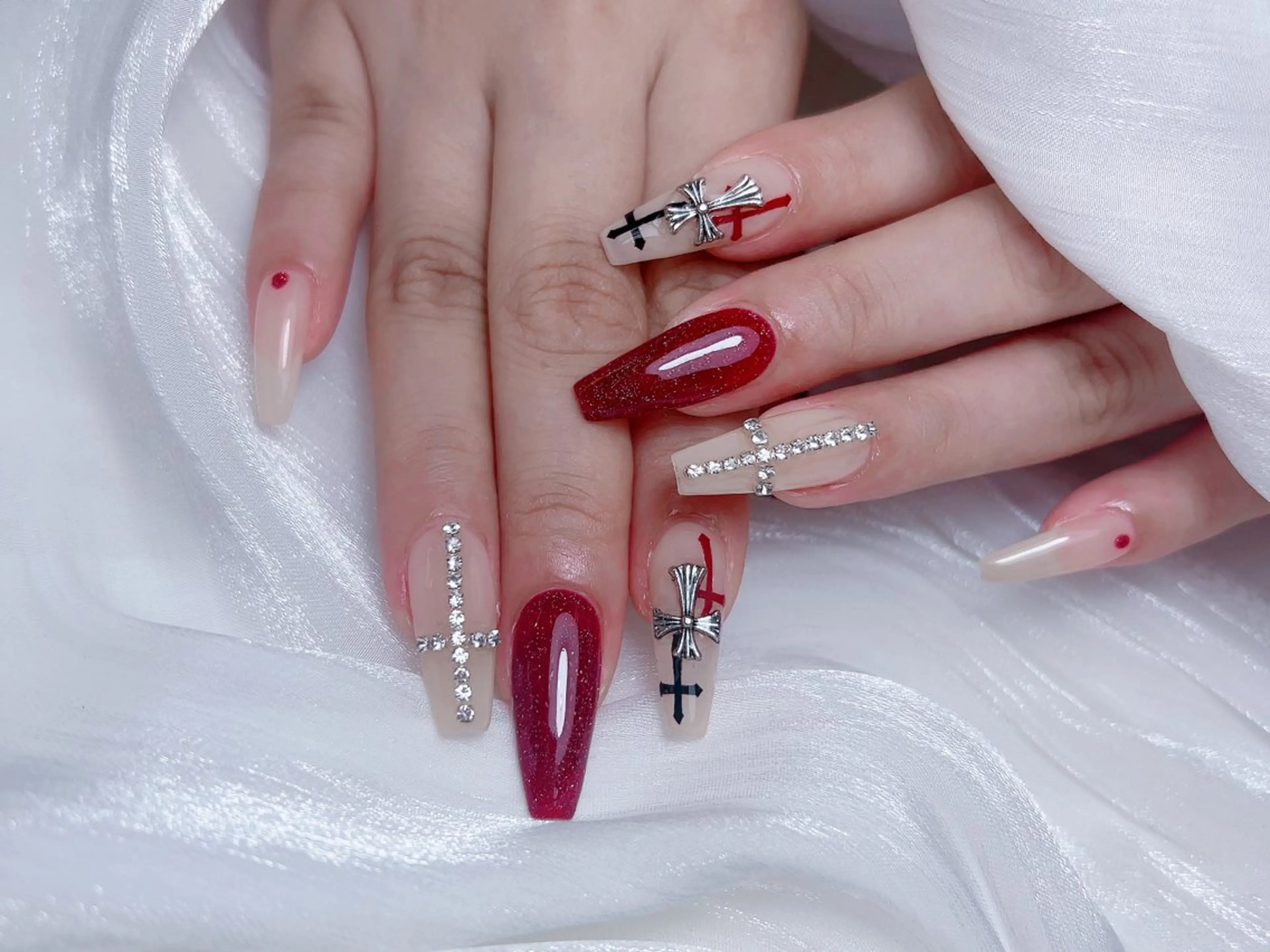 ネイル ハンドネイル M🌷nail 長さだし専門店のネイルデザイン