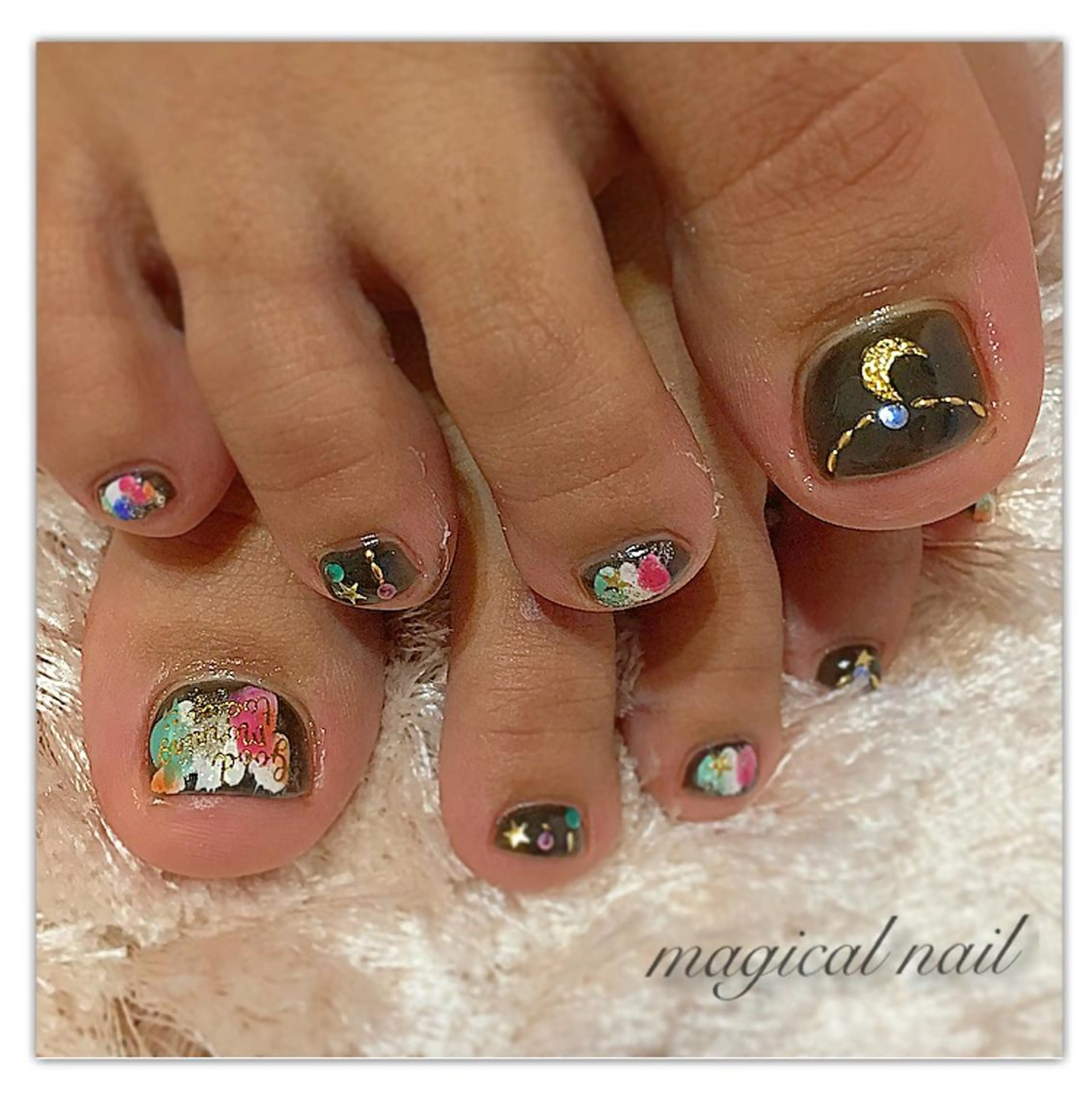 ネイル フットネイル magical nailのネイルデザイン