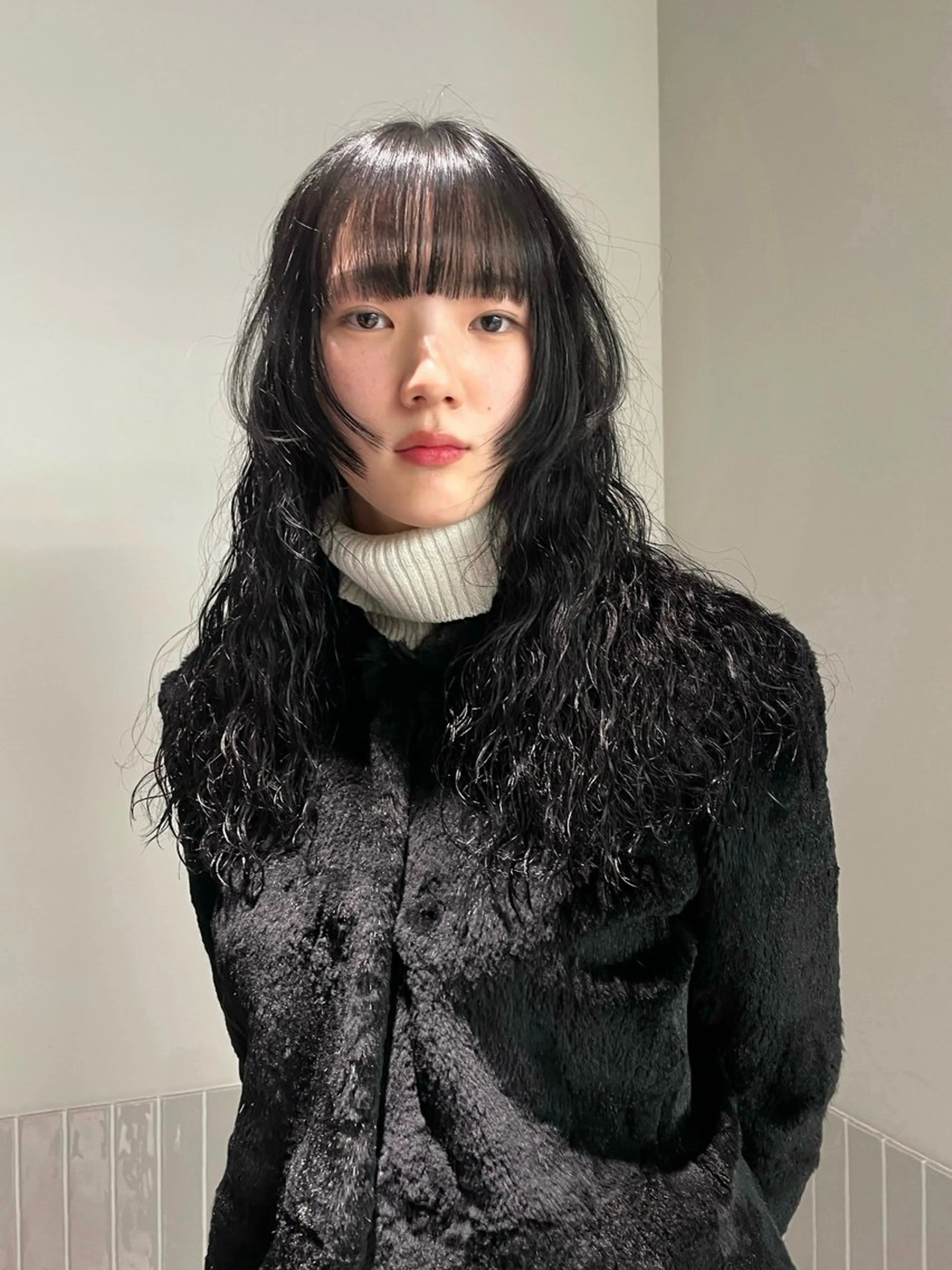 セミロング stén/kana /中明度カラーのヘアスタイル