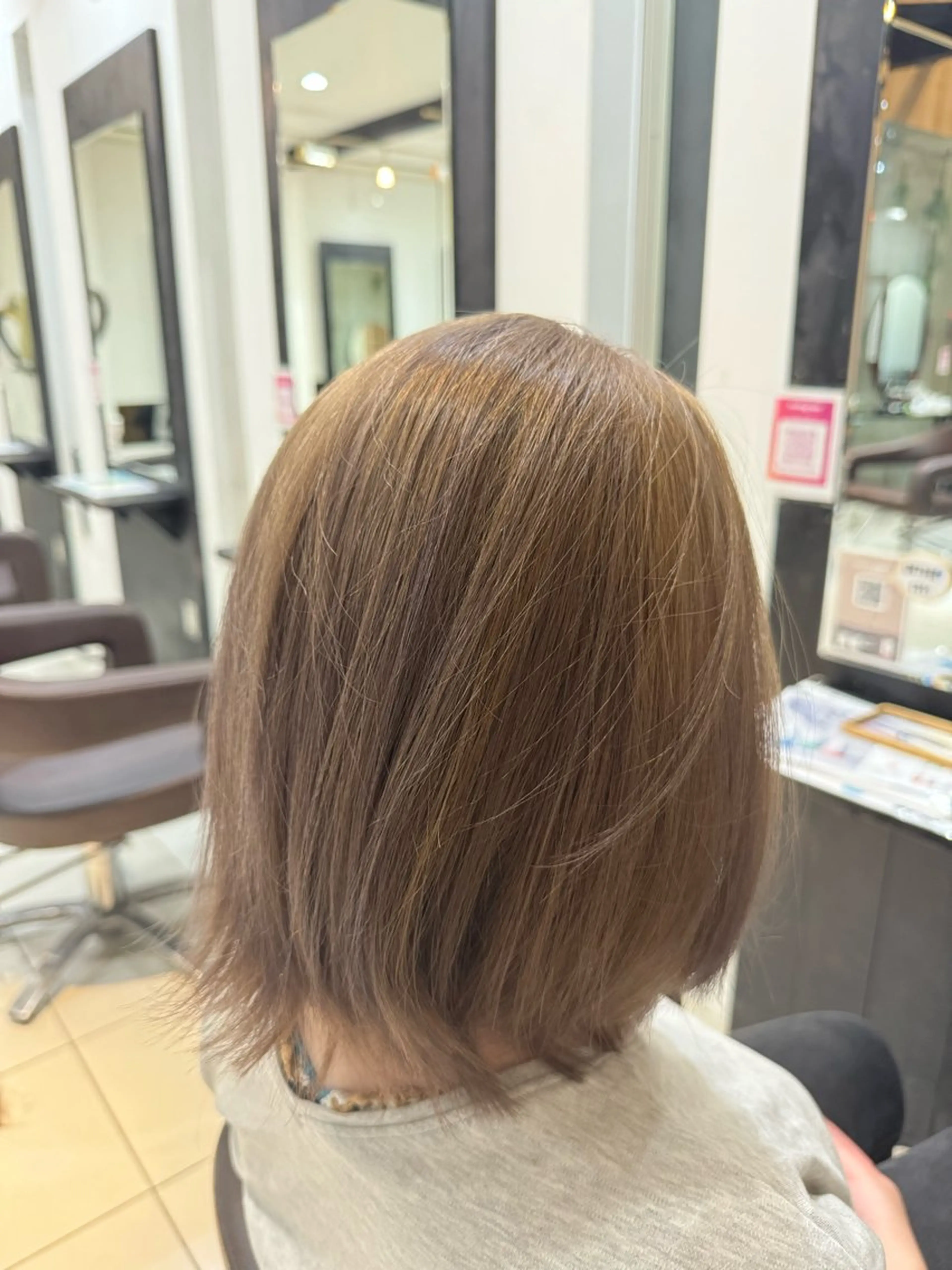 ミディアム カラー 仲田 慶貢のヘアスタイル