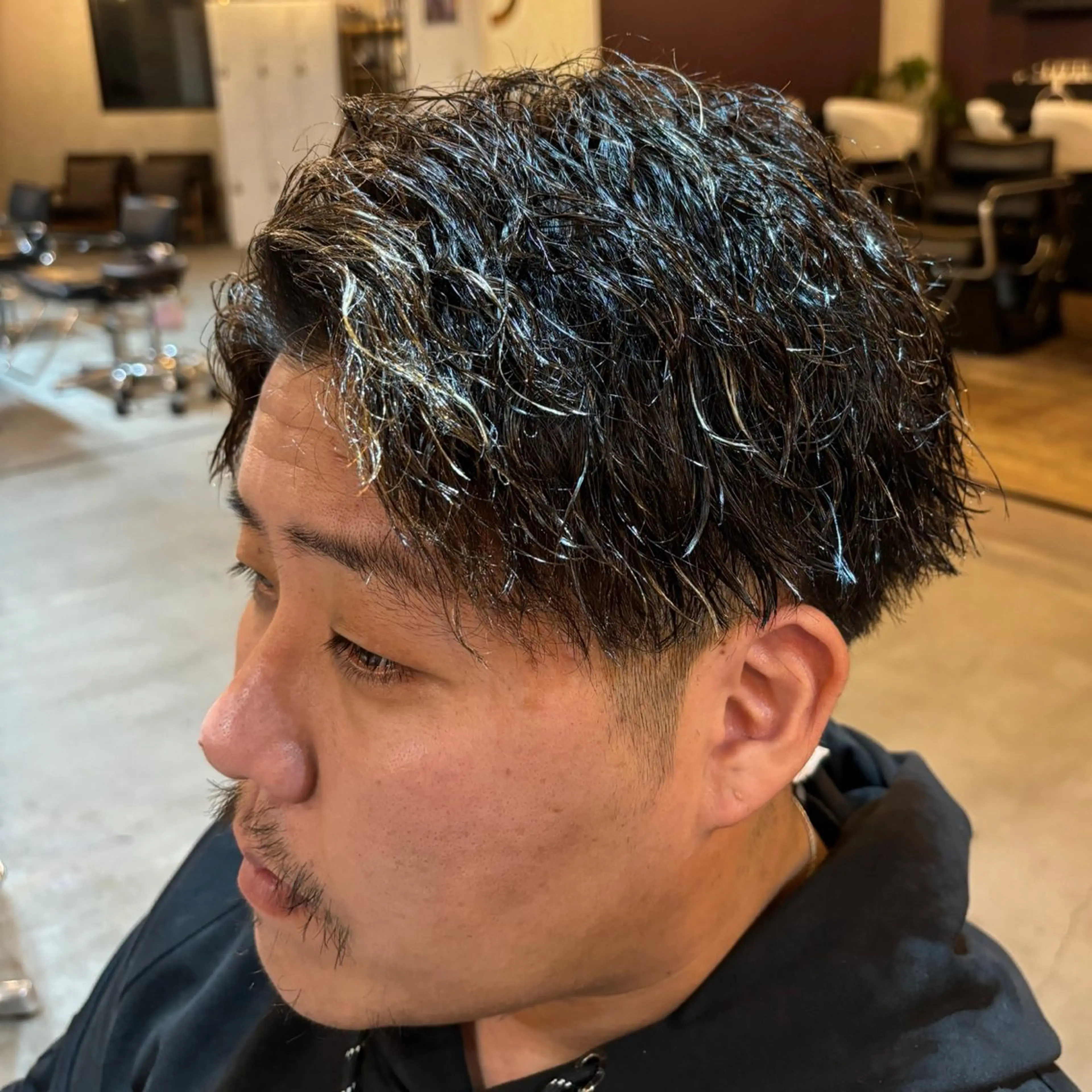 ショート 👑曲がる縮毛矯正 /パーマ👑ショウのヘアスタイル