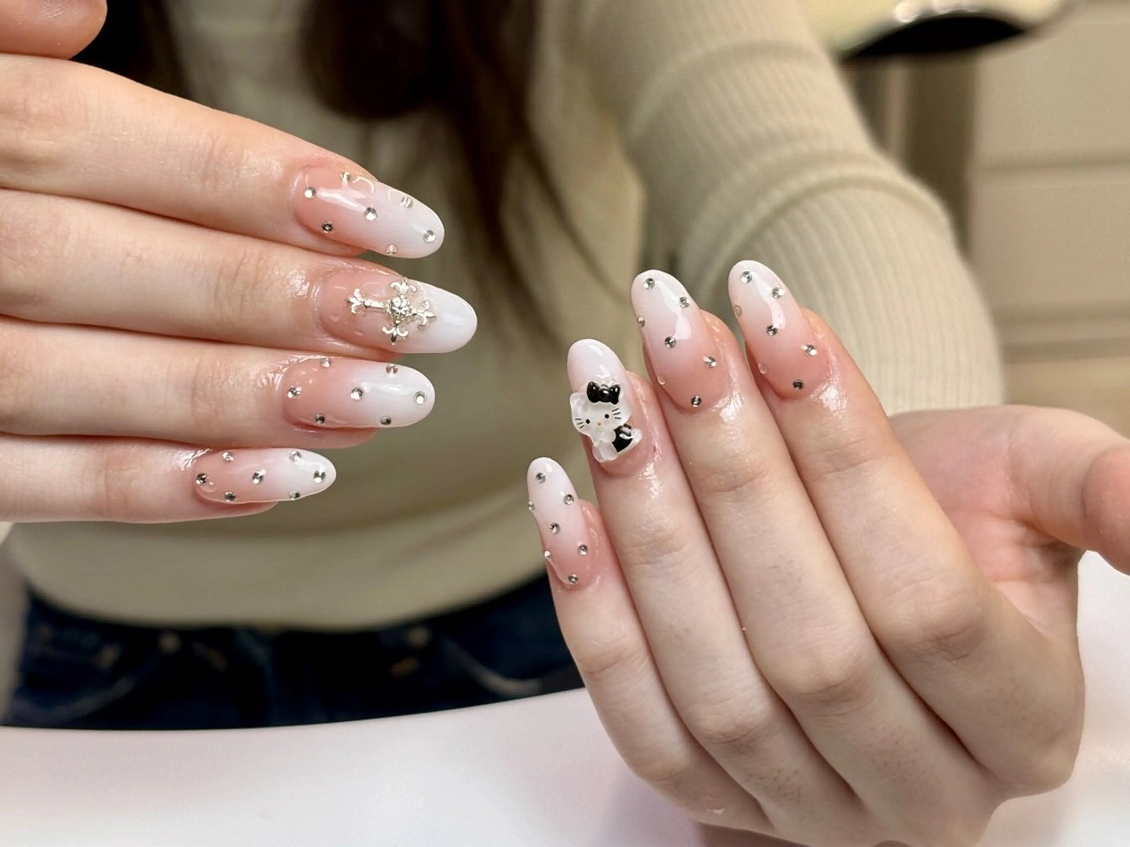 ショート トゥー フエンのネイルデザイン