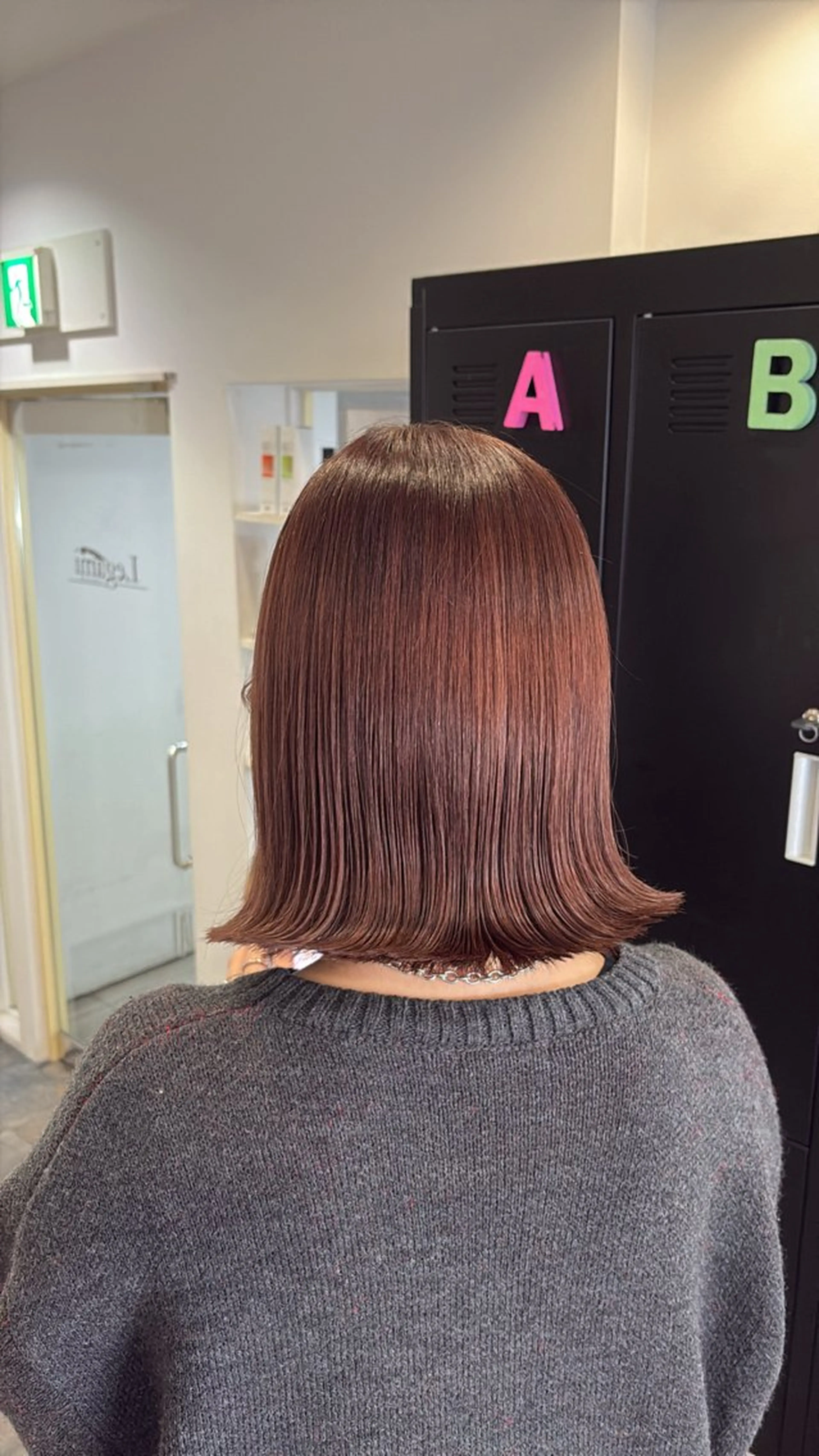 ミディアム 坂 美来乃のヘアスタイル