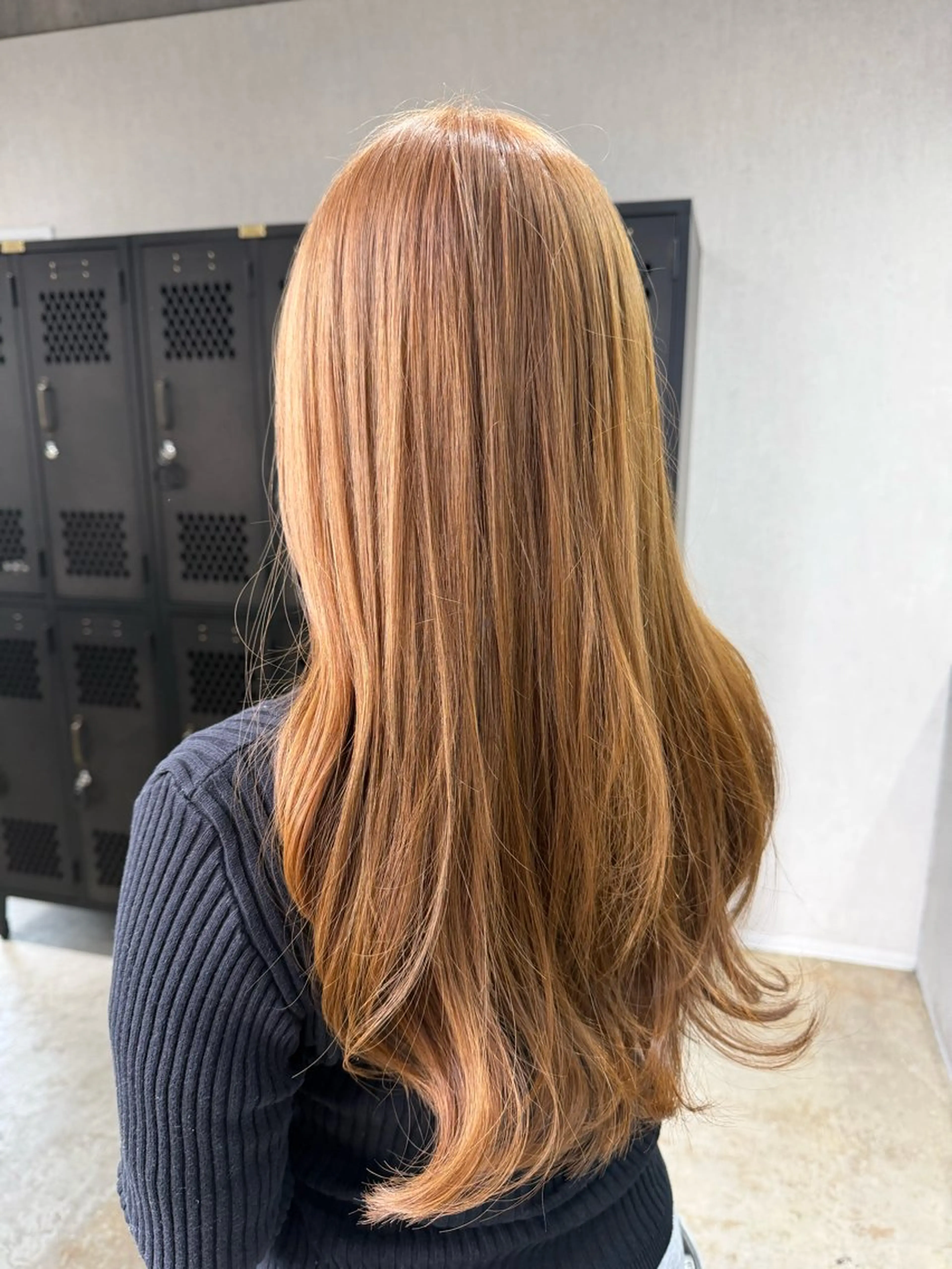 カラー ヘアカラー ルシ🌈/ハイトーン デザインカラー/町田のヘアスタイル