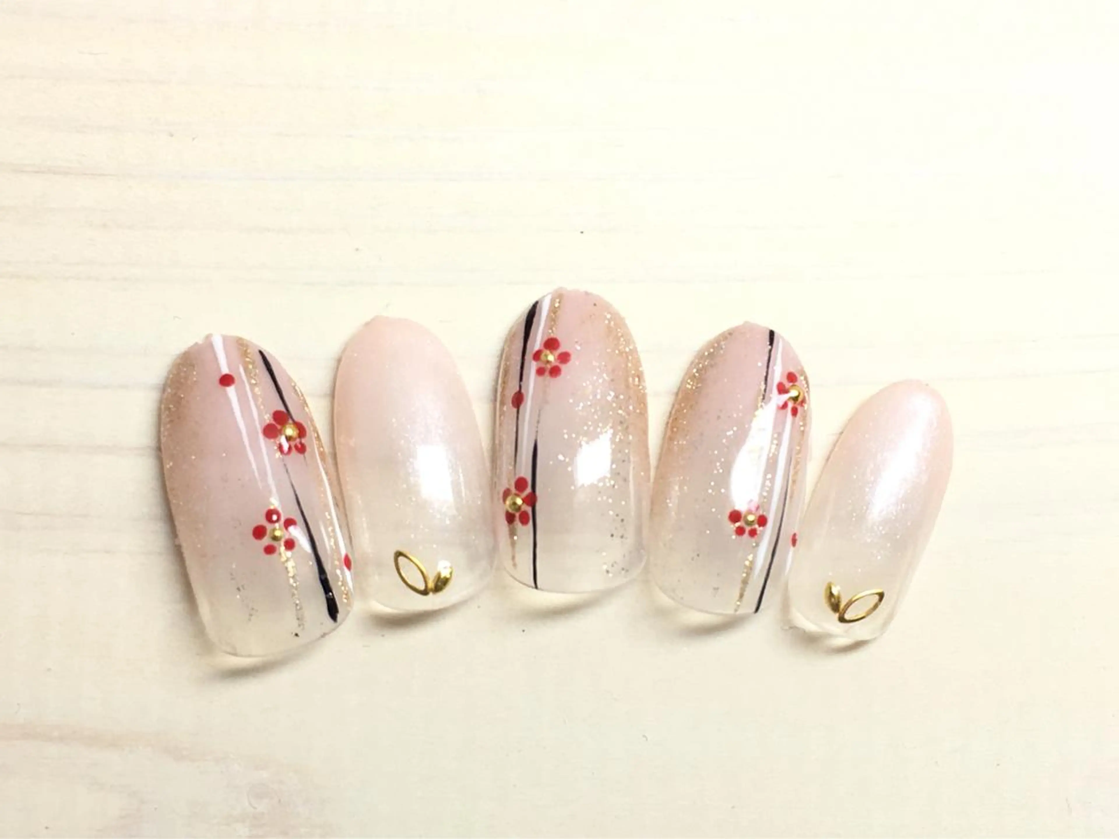 ネイル ハンドネイル private nail salon papii所属・papii☆ kurodaのネイルデザイン