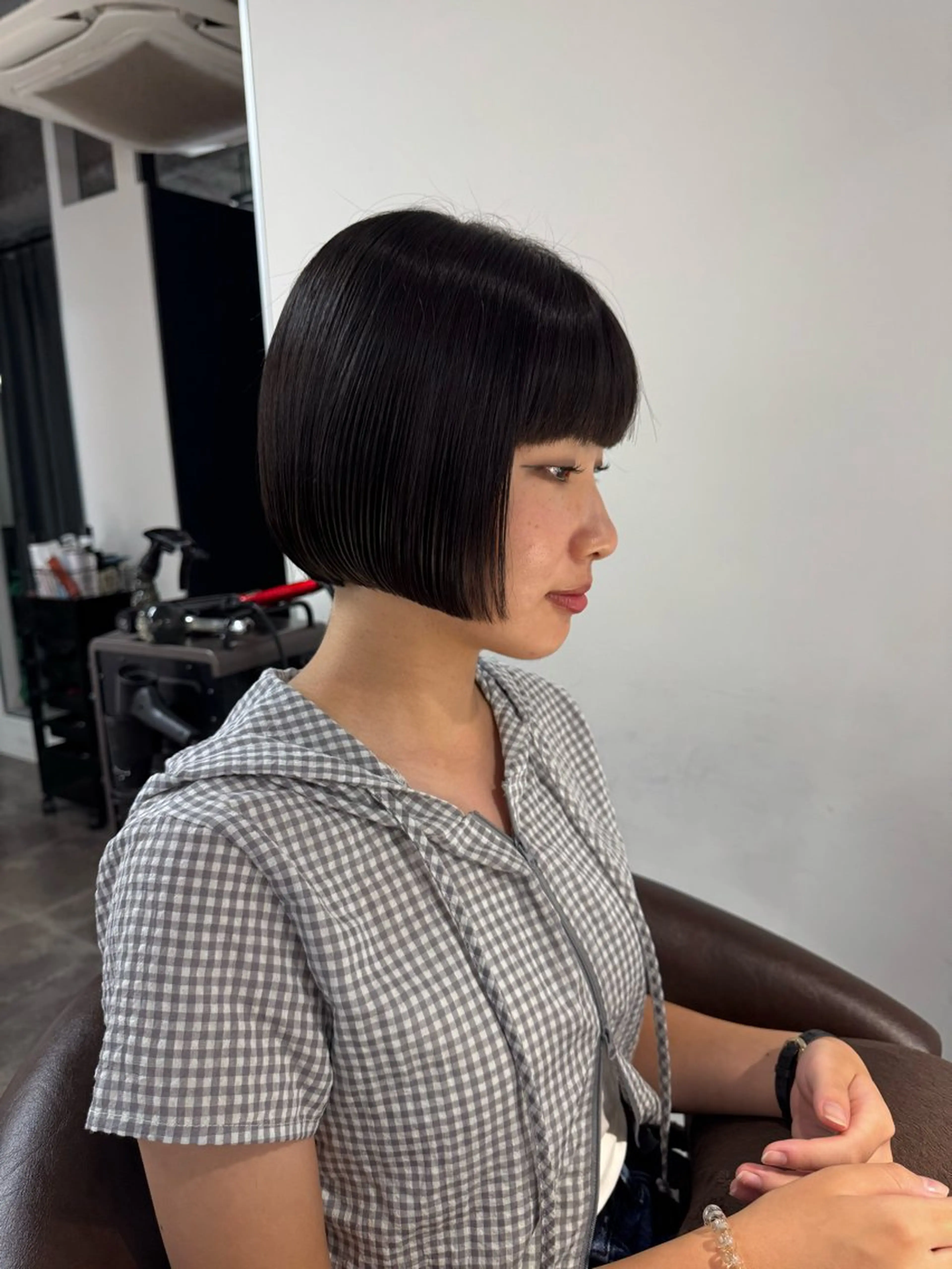 ショート ボブ レイヤーカット 透明感カラー🫧/ ゆうなのヘアスタイル