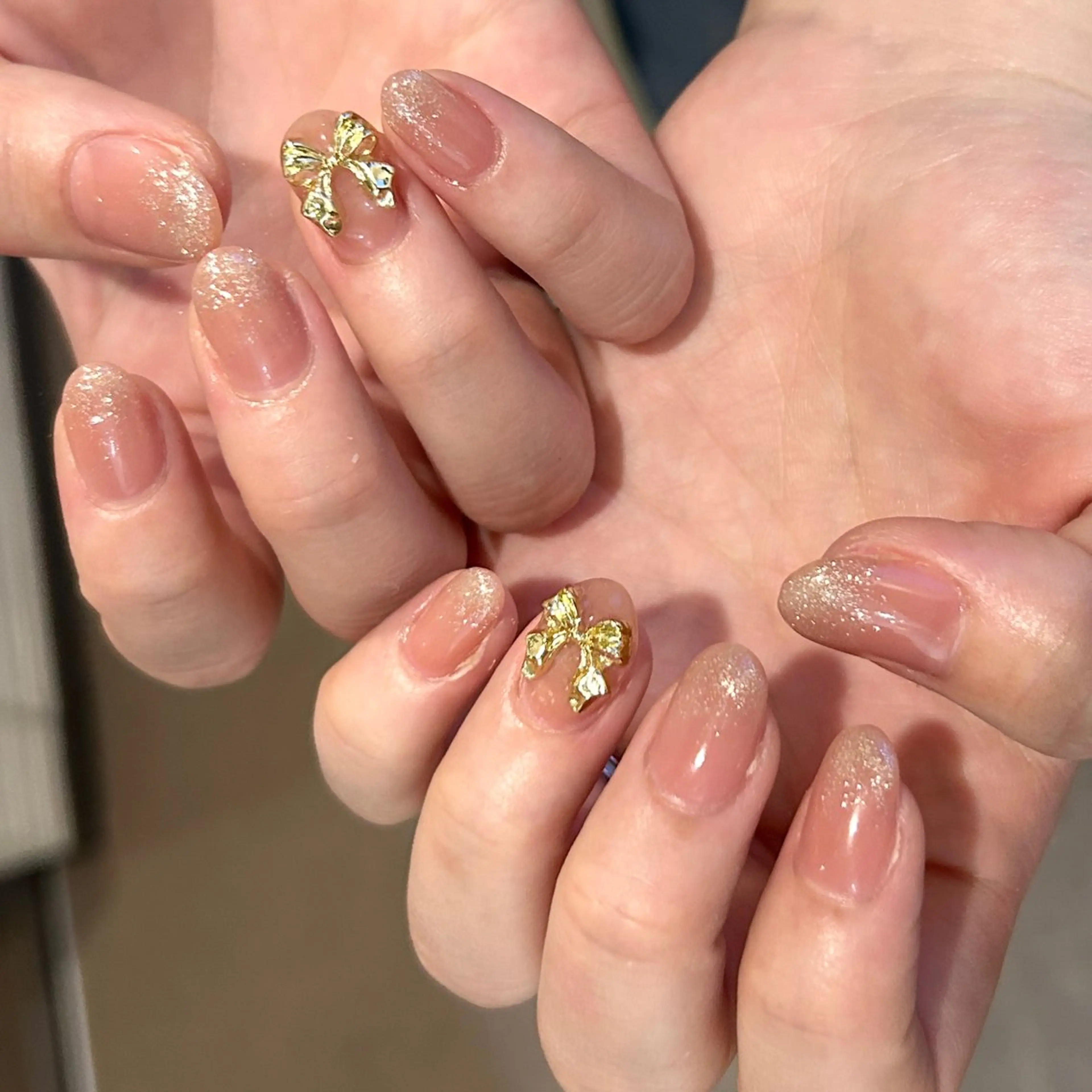 ネイル ハンドネイル Ray. ／綺麗目ニュアンスのネイルデザイン