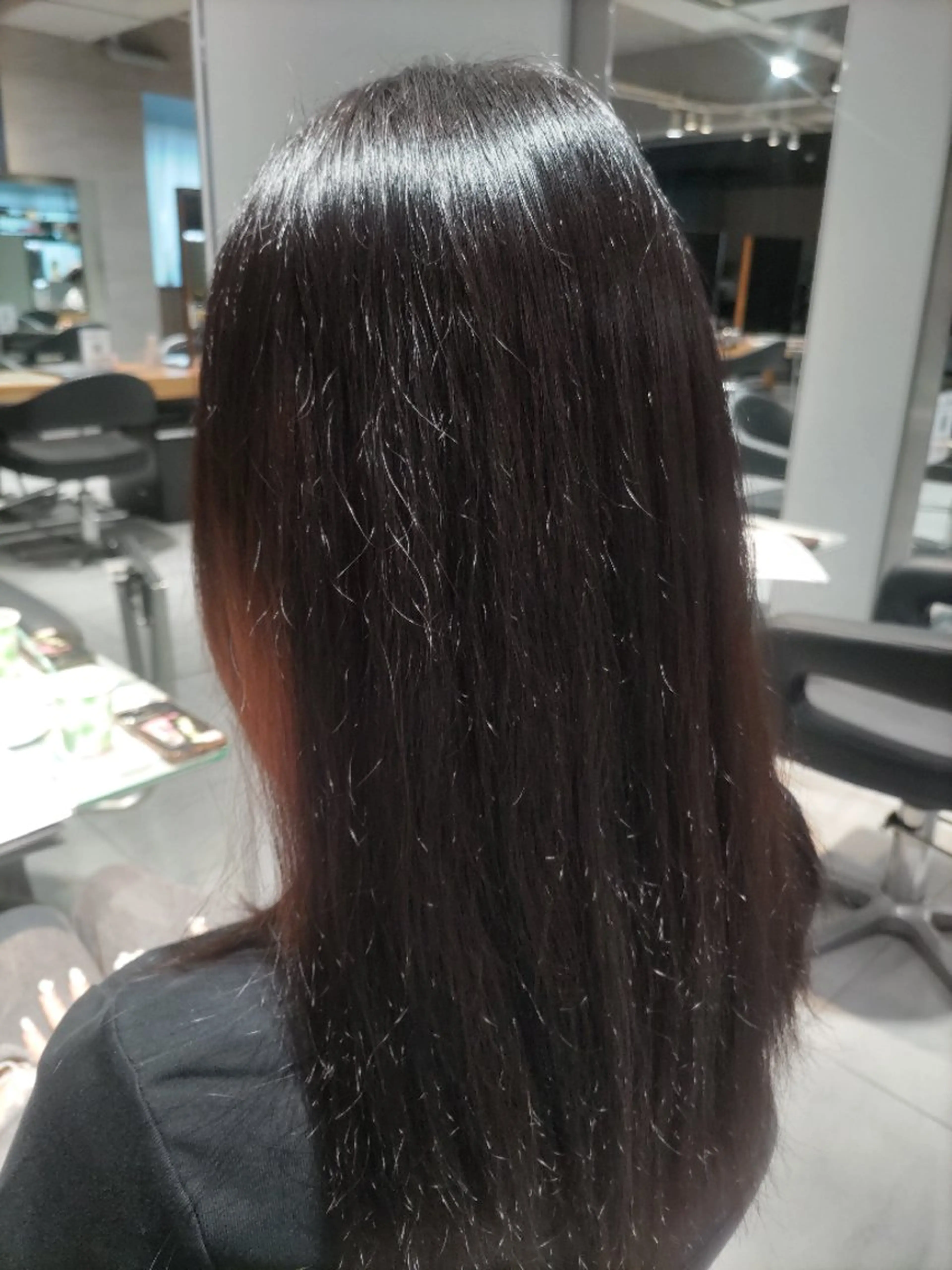 カラー ヘアカラー トリートメント 美容室Lee京橋店所属・Jrカラーリスト ゆみかのヘアスタイル