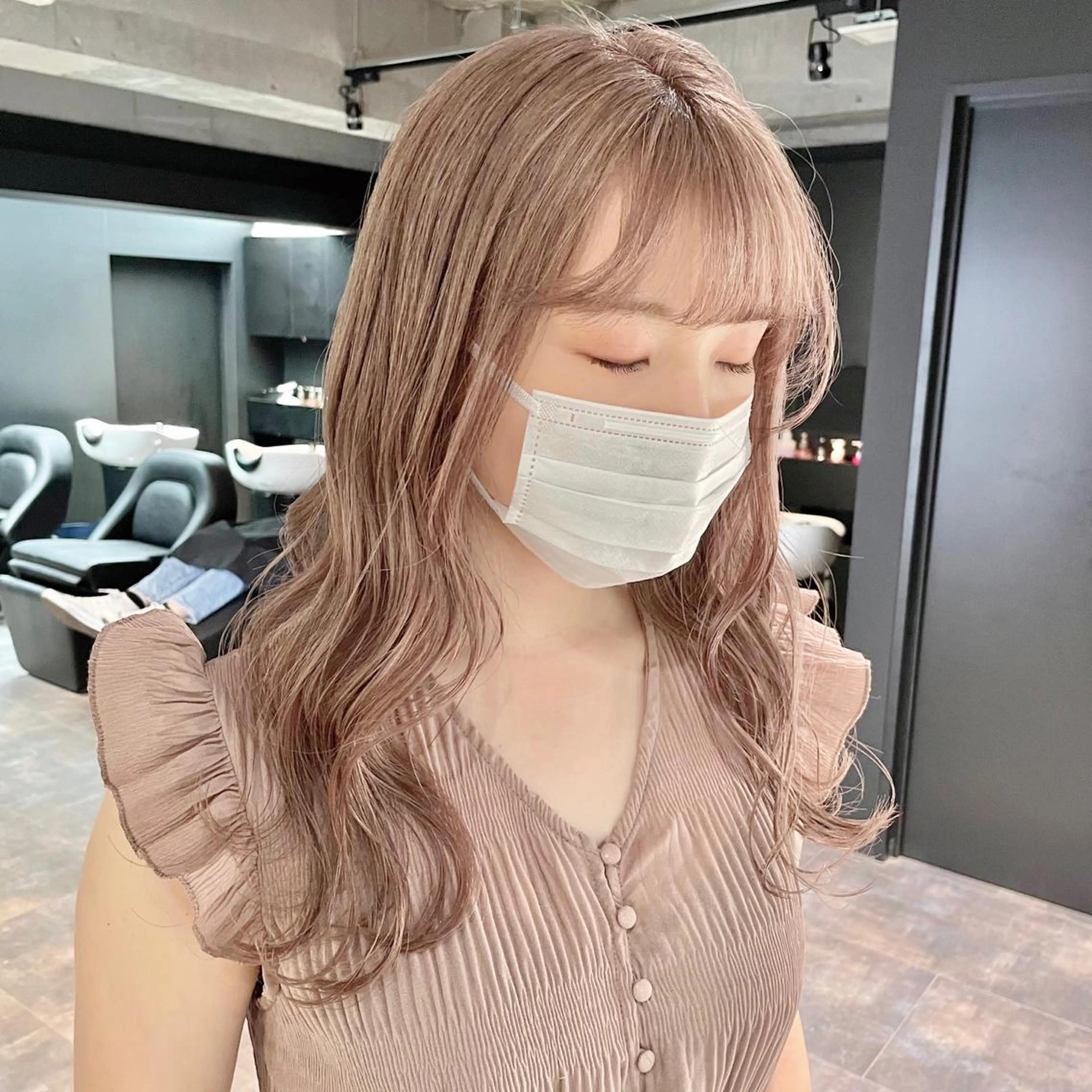 ロング カラー ベージュカラー ミルクティーベージュ ヘアカラー トリートメント MiL所属・✨ハイトーン✨ 濱田知孝のヘアスタイル