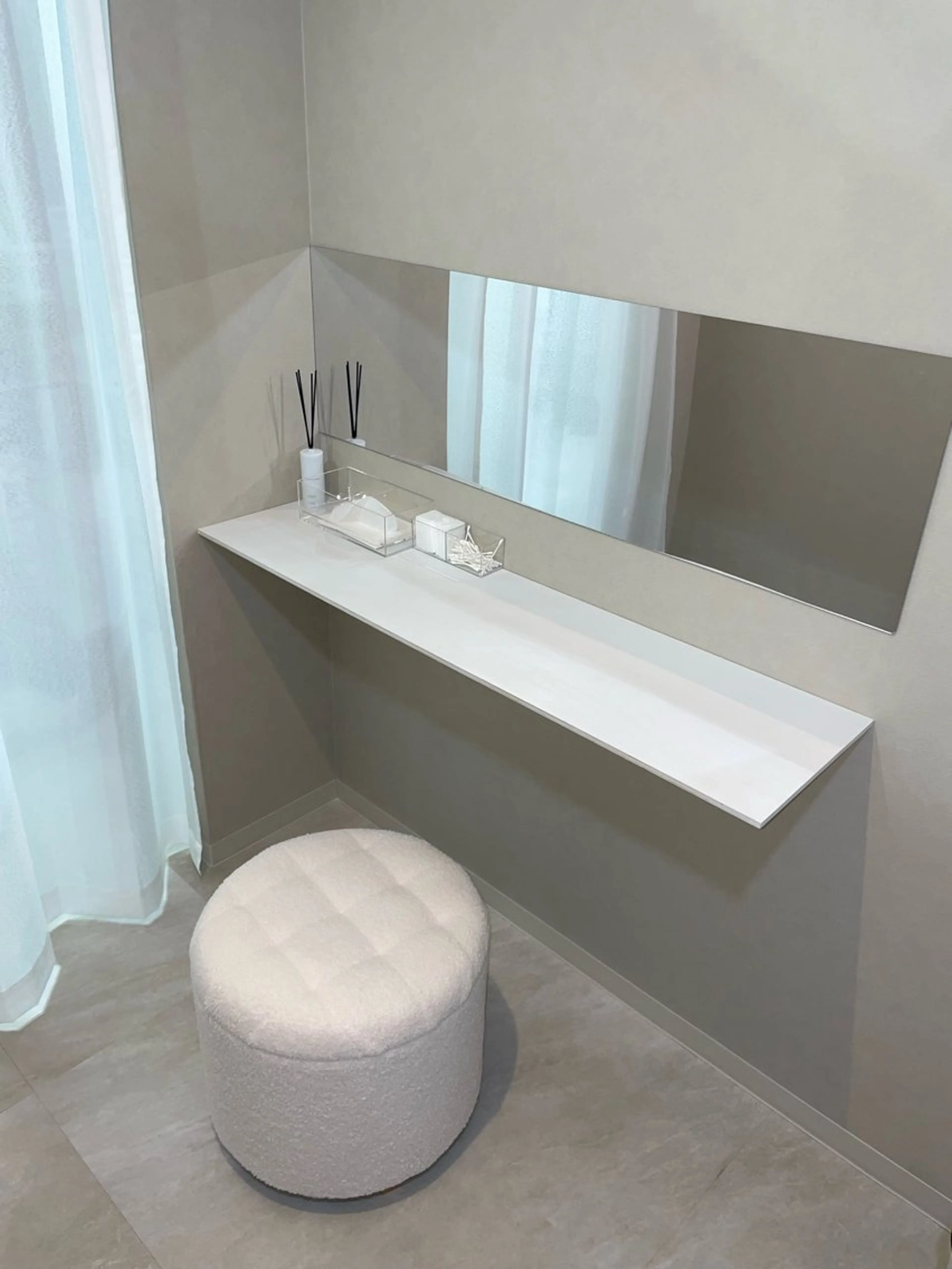 une FEMINの眉毛・アイブロウイメージ