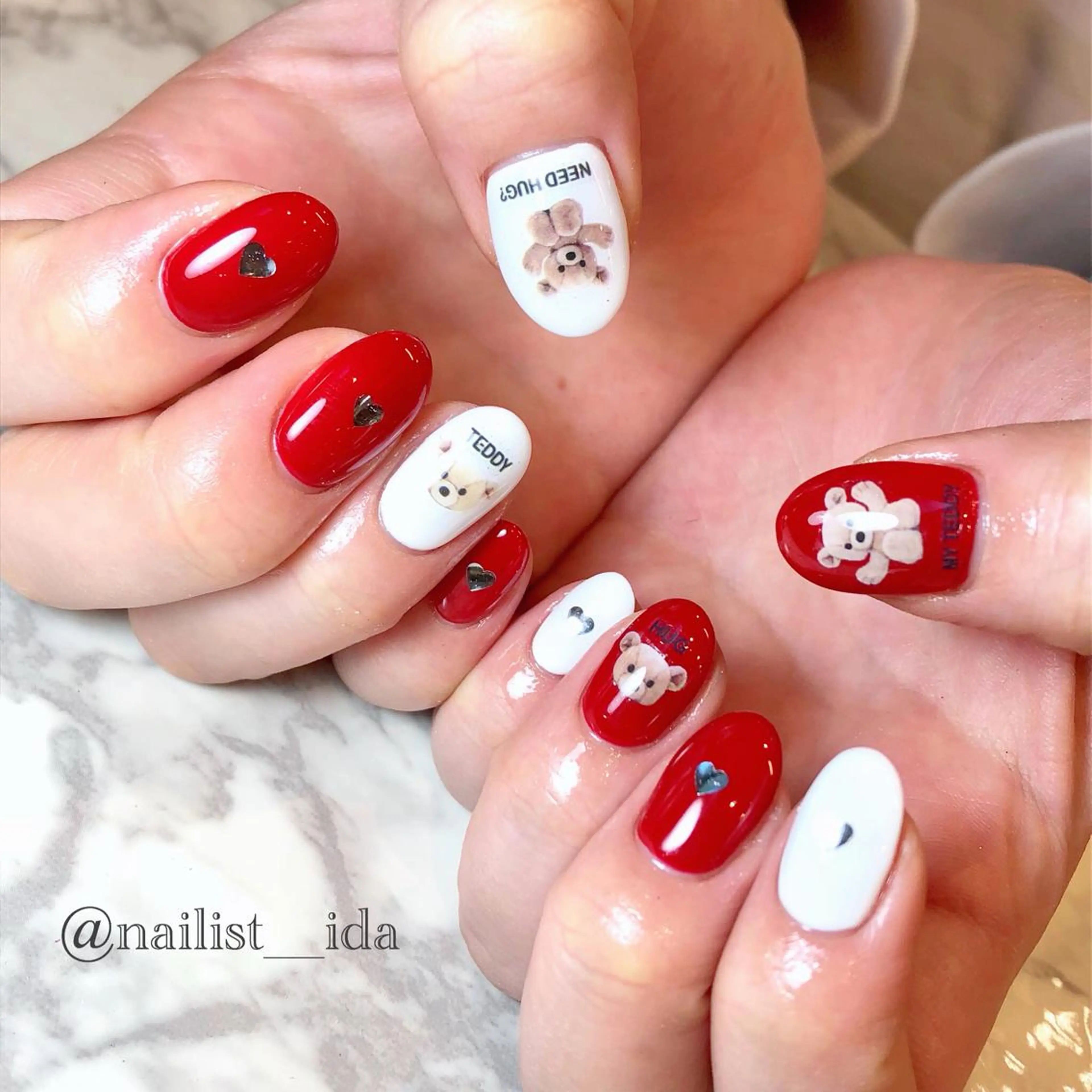 ネイル Arowa 伊田のネイルデザイン