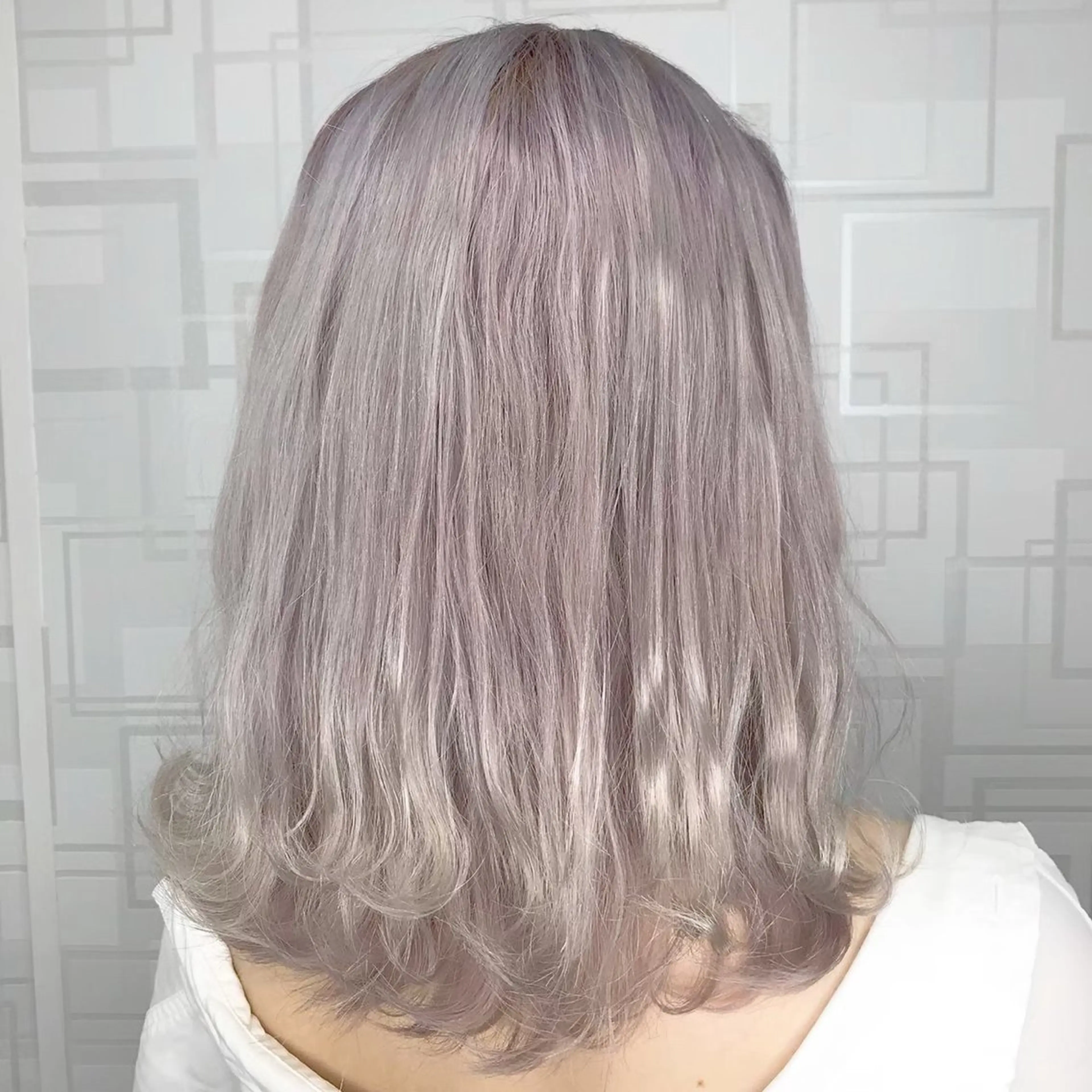 ✂️カット＋ダブルカラー（ブリーチ込）✨透明感カラーで最旬スタイル🌈💇‍♀️鎖骨から下は別途の写真