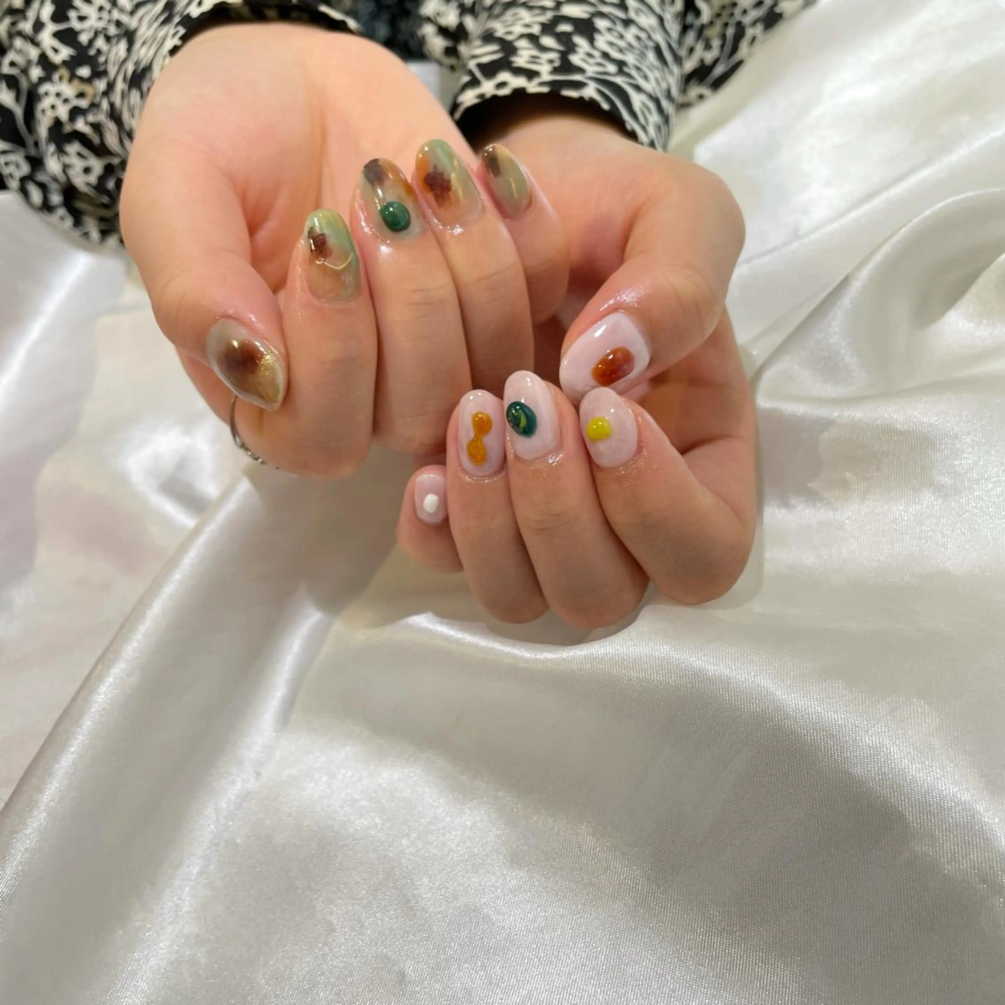 ネイル classic 新横浜所属・山田 暉のネイルデザイン