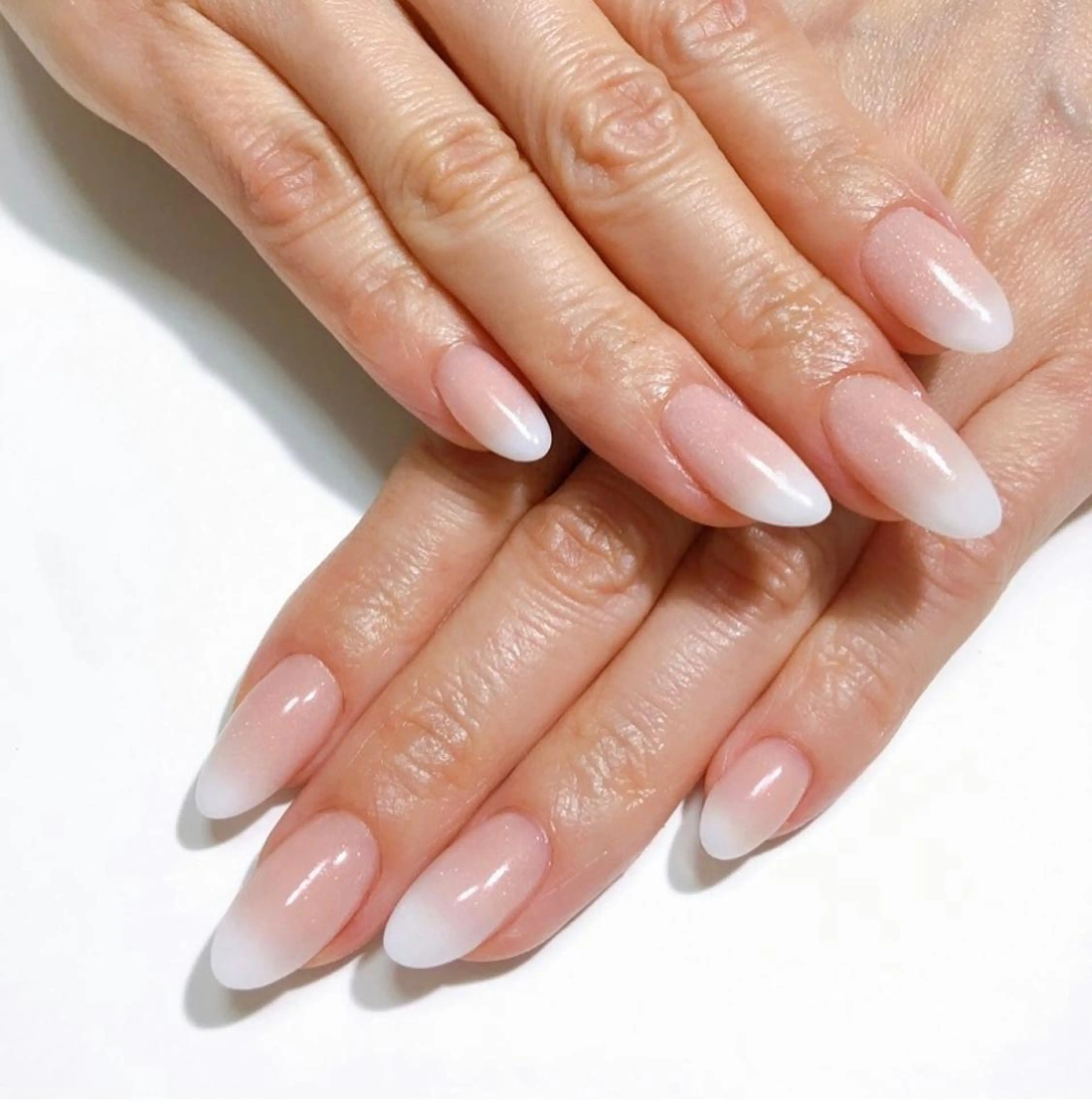 ネイル ハンドネイル JINI NAIL所属・ジニ ネイルのネイルデザイン