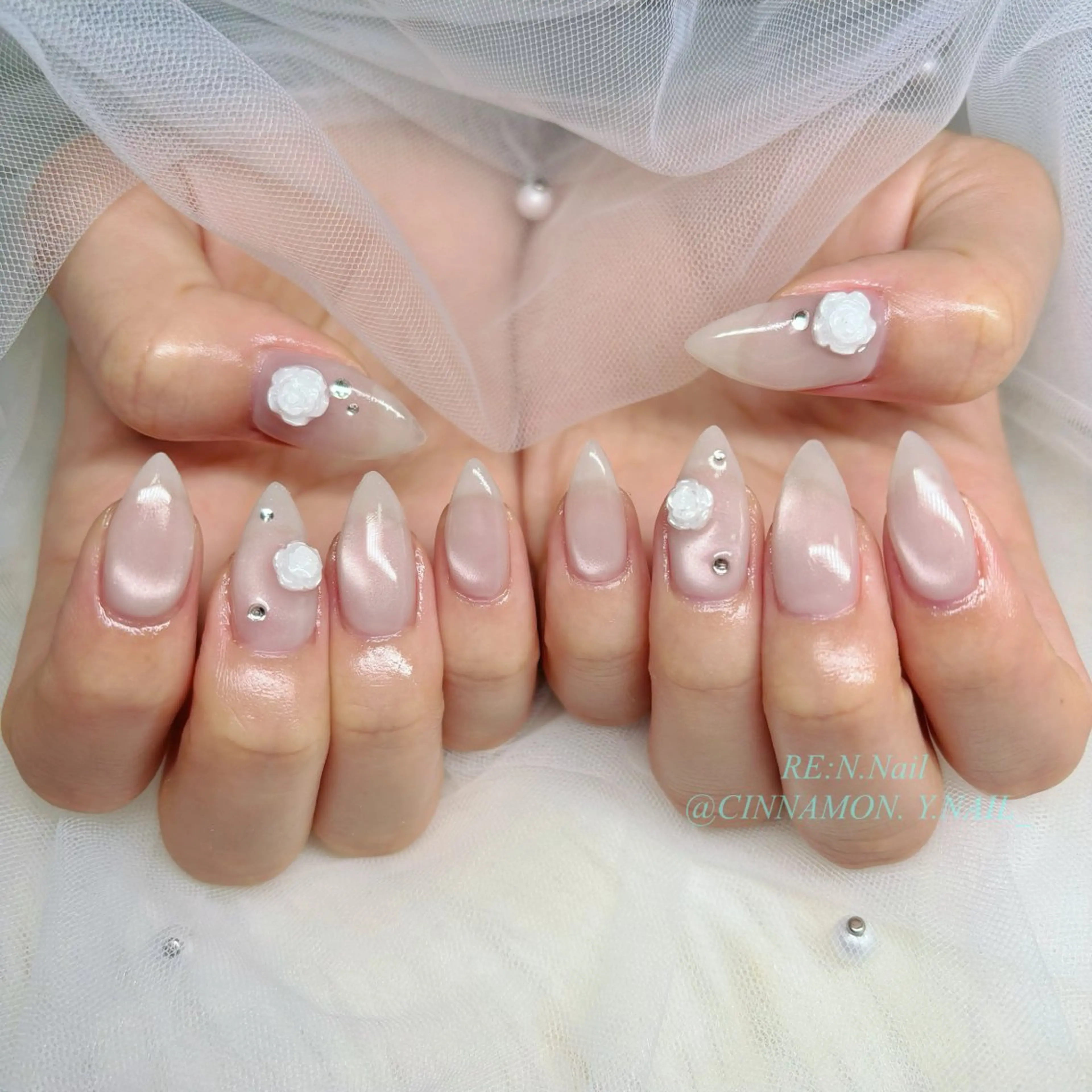 ネイル ハンドネイル Yuna🩵 RE:N.Nailのネイルデザイン