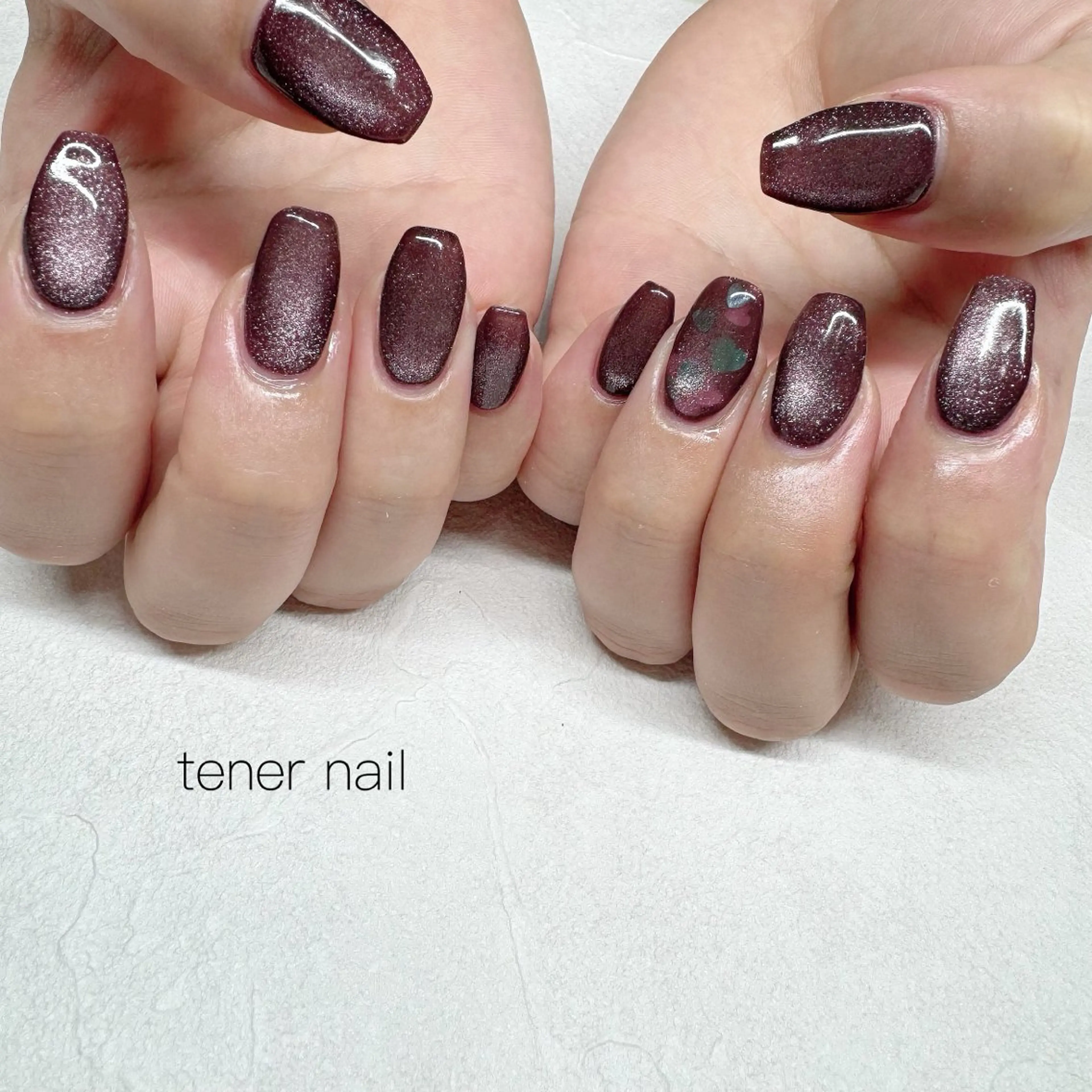 ネイル ハート ホログラムネイル マグネットネイル ハンドネイル tener  nail  テネルネイル所属・テネルネイル tener nailのネイルデザイン