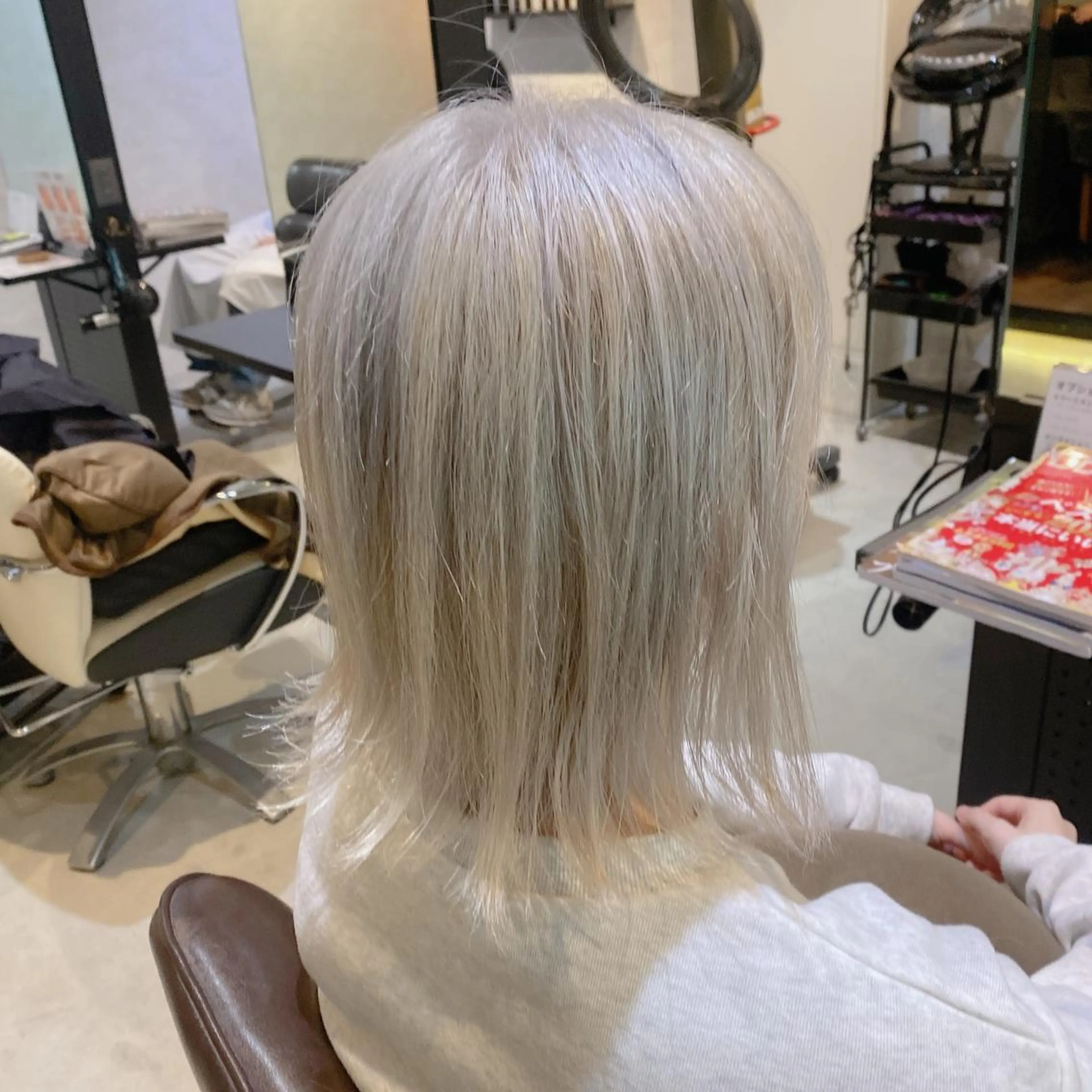 カラー ヘアアレンジ SAKA GUCHIのヘアスタイル
