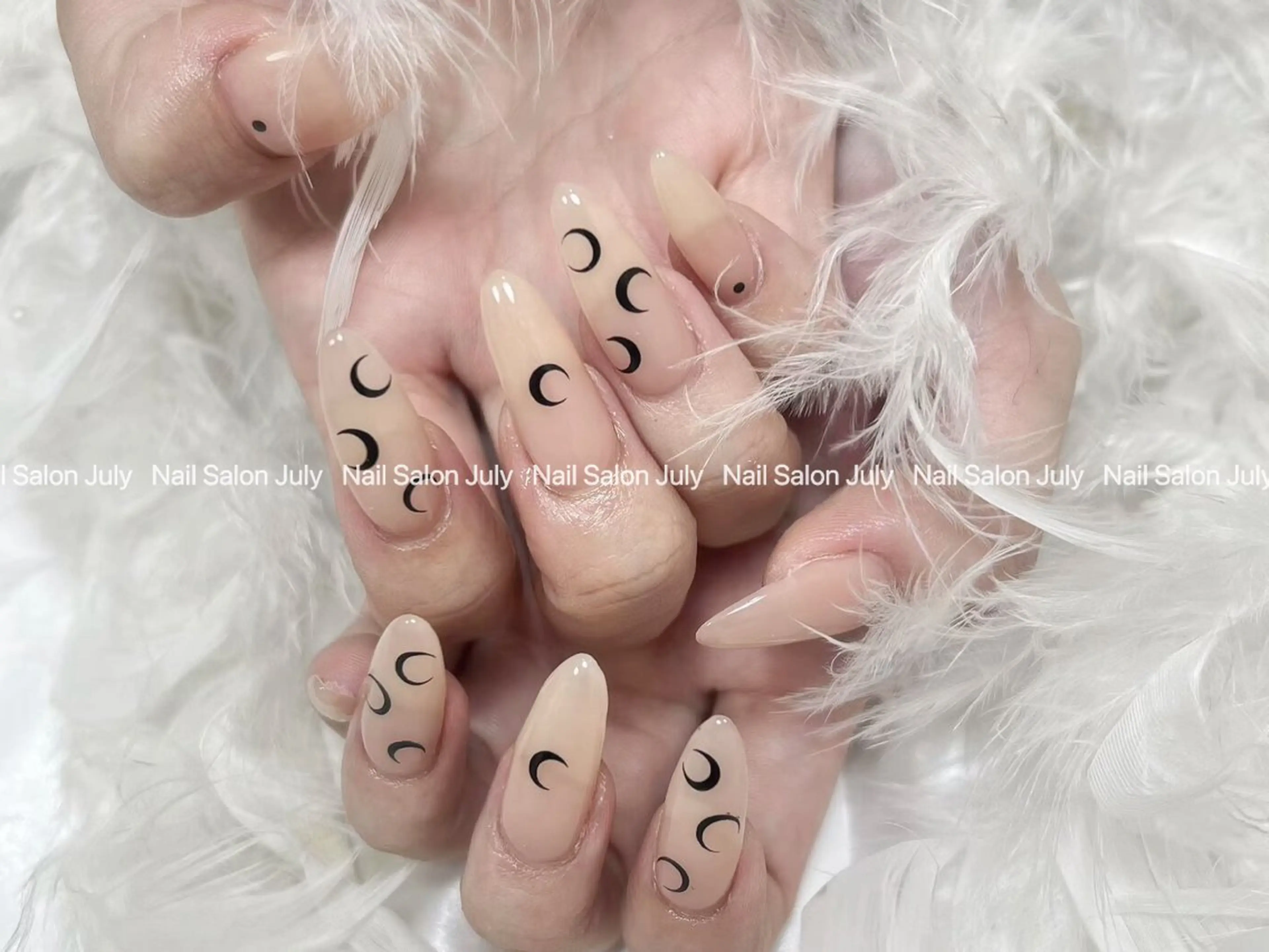 ネイル アートネイル オーロラネイル ジェルネイル ガーリー キラキラネイル July モモのネイルデザイン