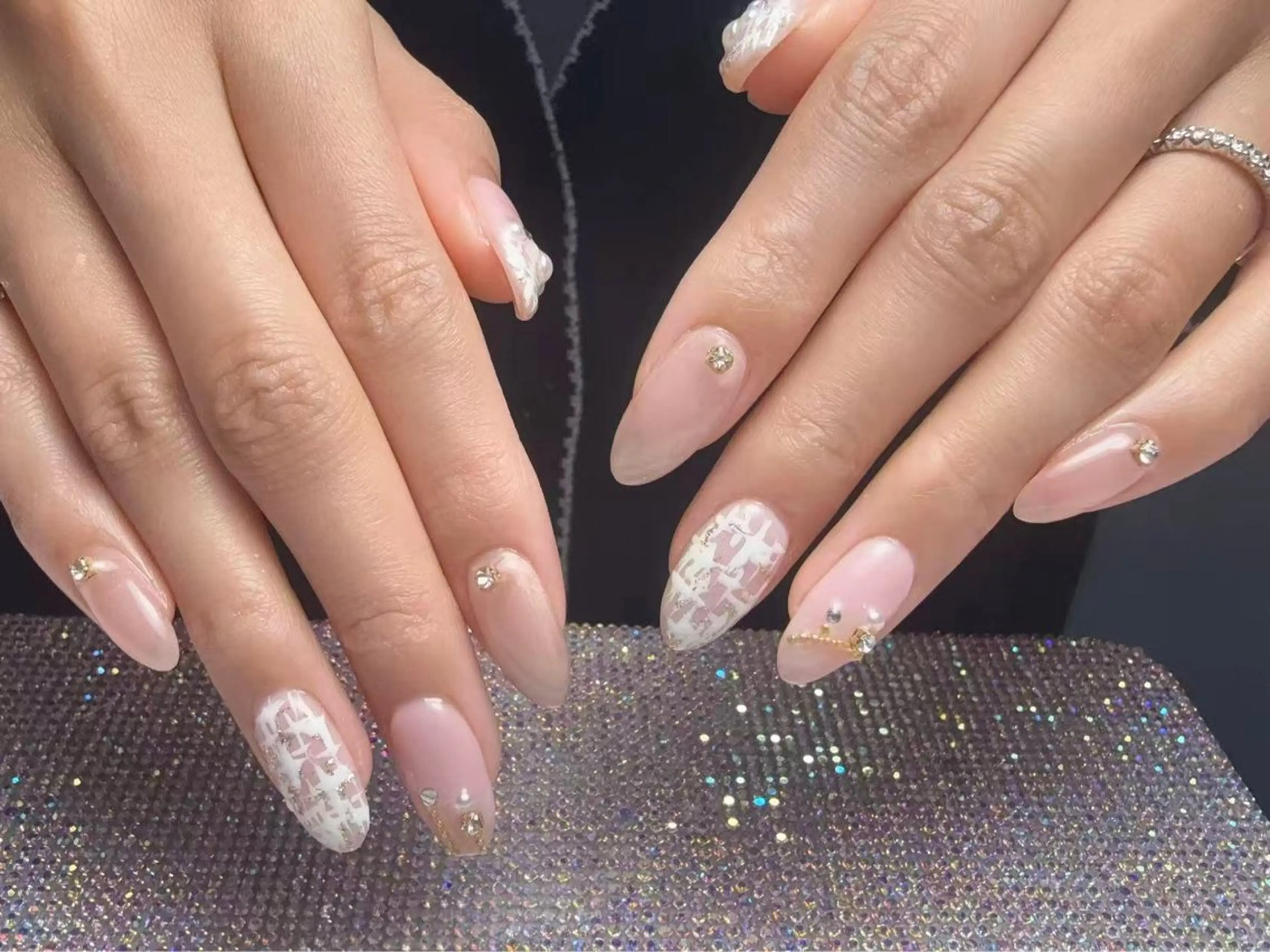ネイル ハンドネイル J&C Nail Salon吉祥寺所属・YU KIのネイルデザイン