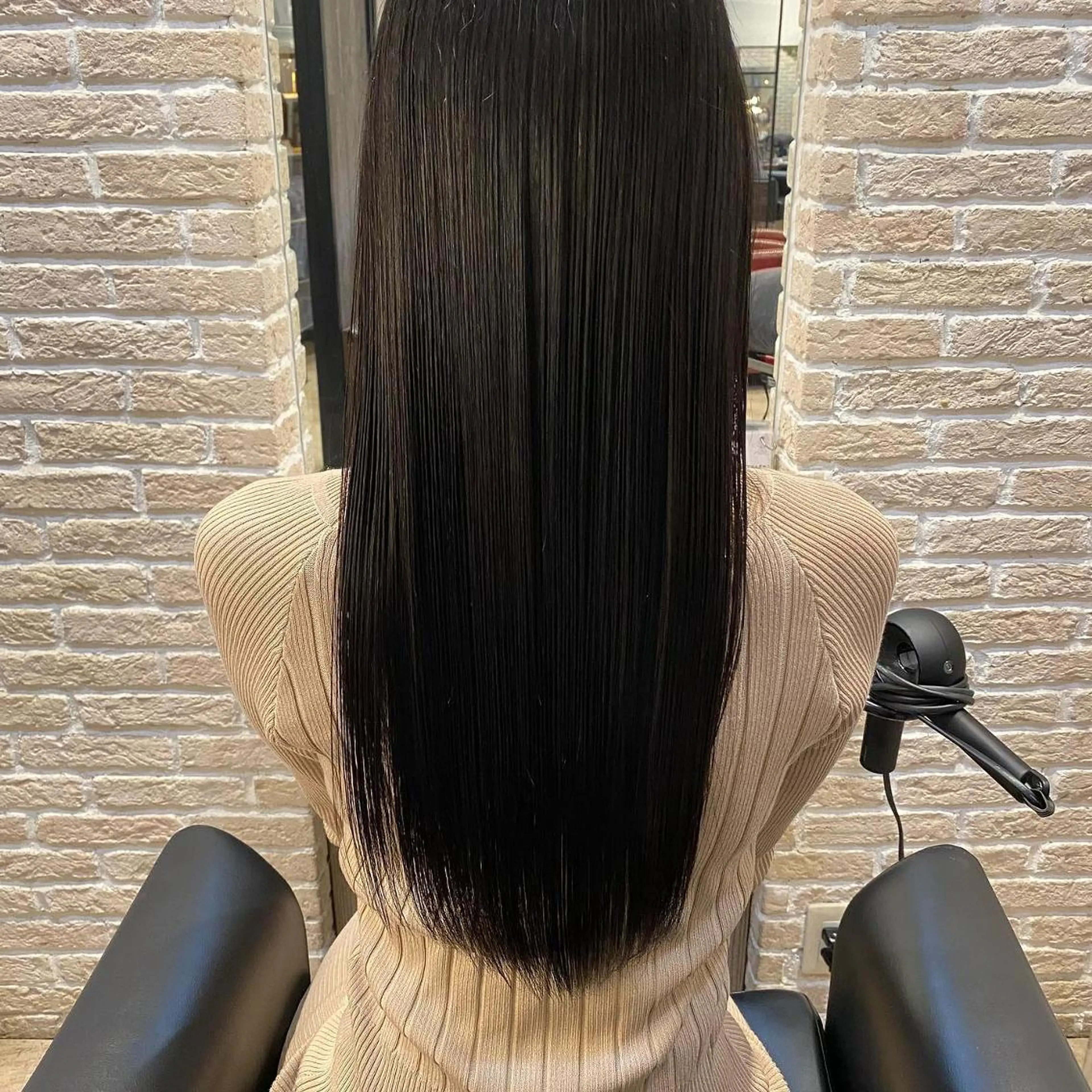 ロング SALOWIN仙台suite所属・我妻 愛樹のヘアスタイル