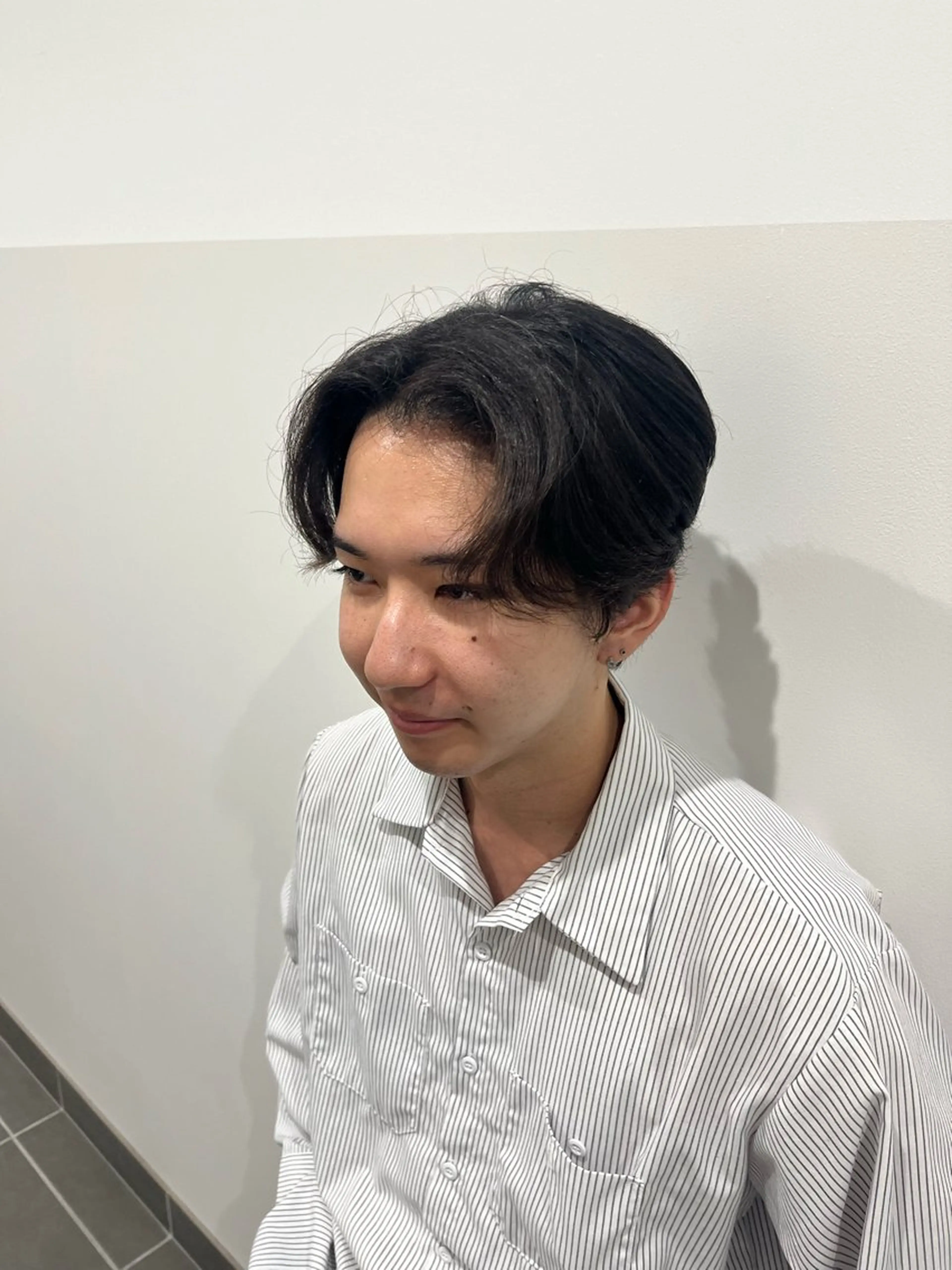 メンズ センターパート Ken 縮毛矯正/韓国風ヘアのヘアスタイル