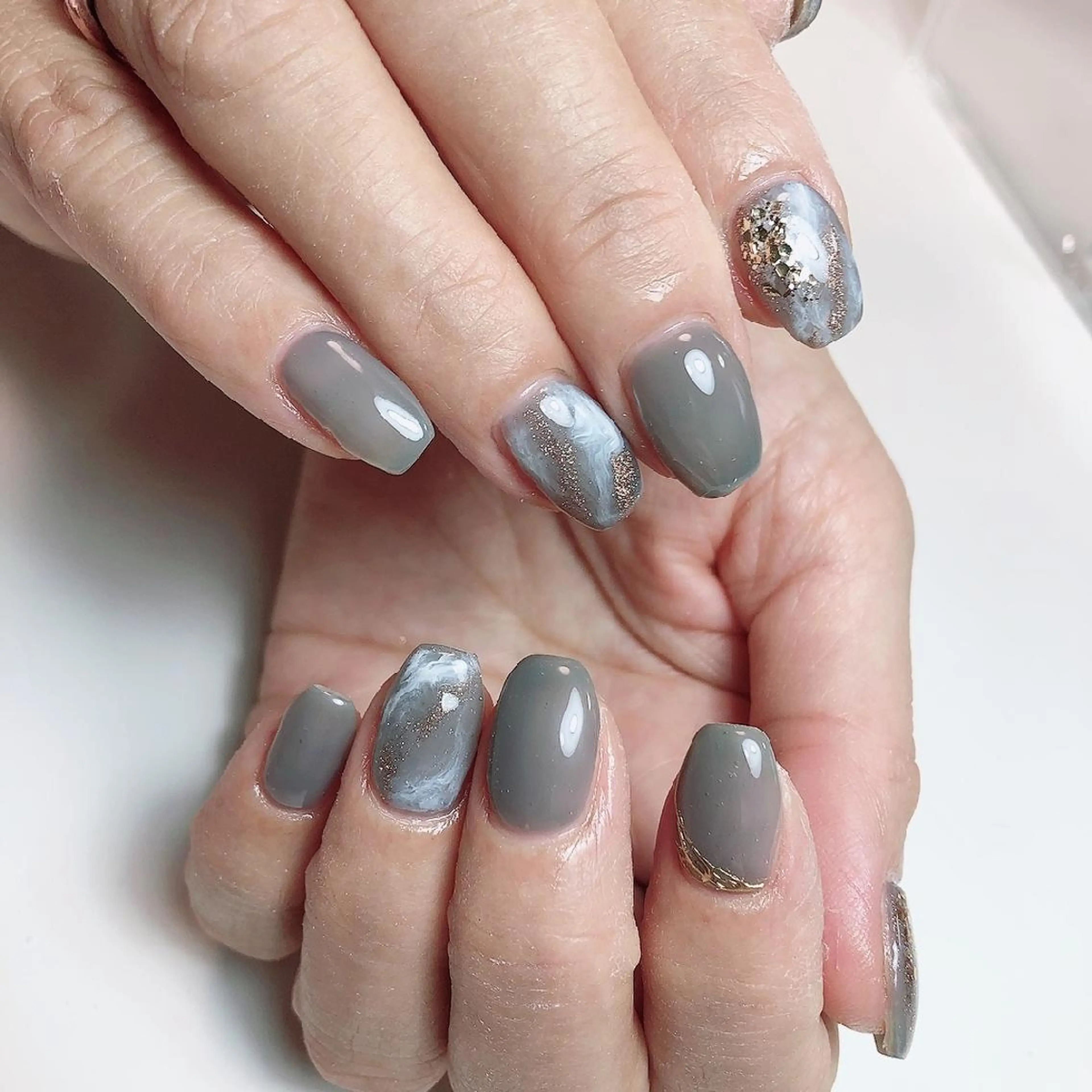 ネイル ミディアム ニュアンスネイル ☺︎山部 志麻☺︎のネイルデザイン