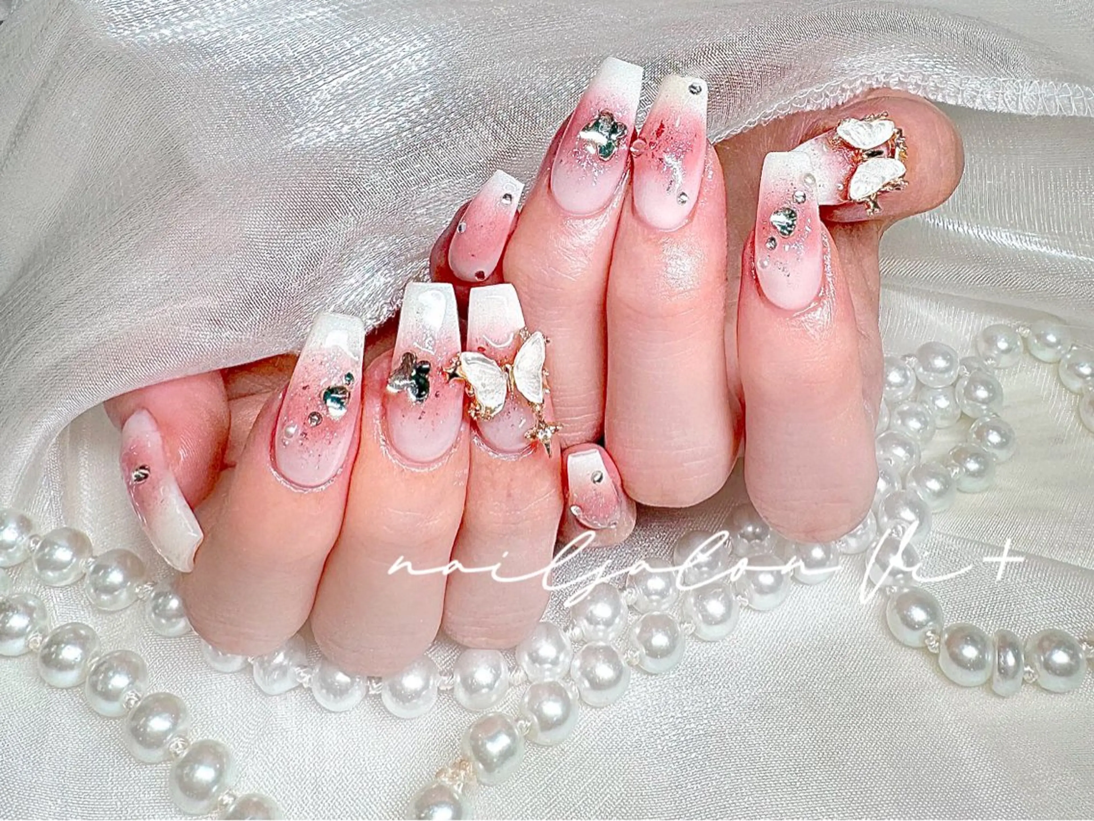 ネイル ハンドネイル ✨Nailsalon Vi+✨のネイルデザイン