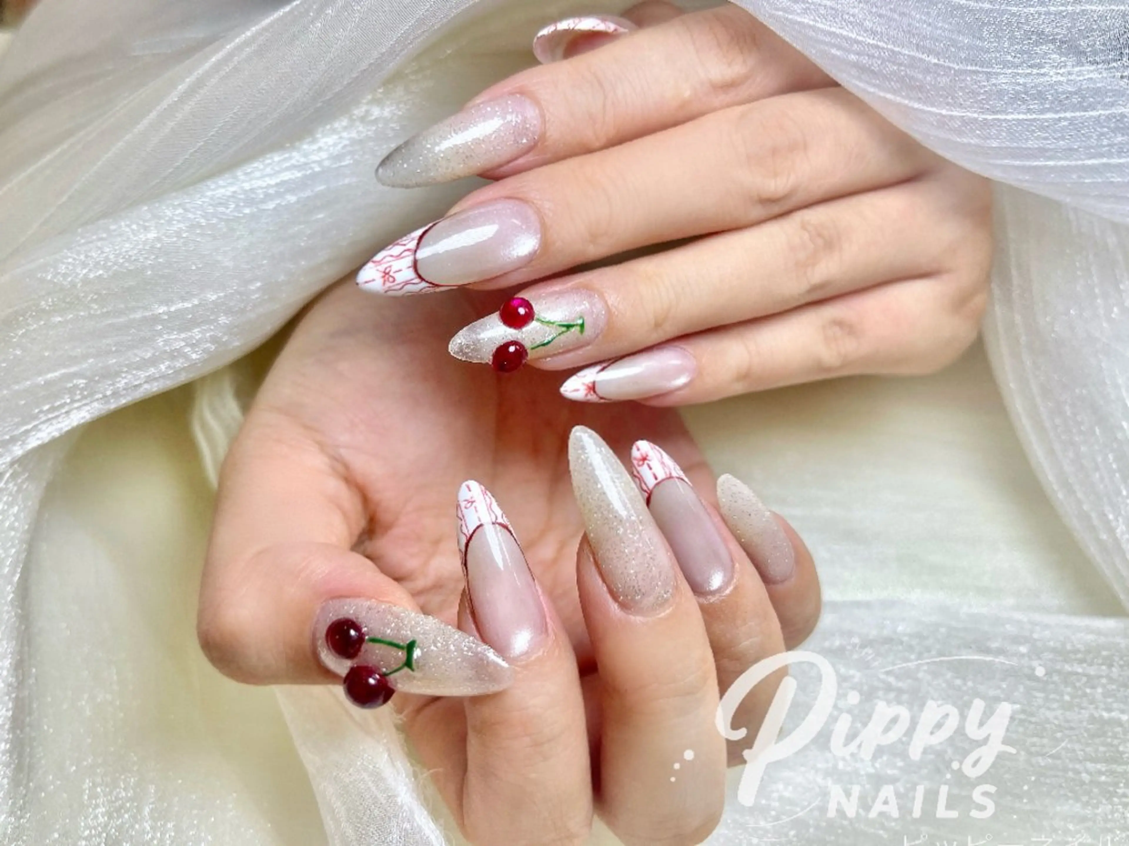 ネイル ハンドネイル PIPPY  NAILS新宿のネイルデザイン