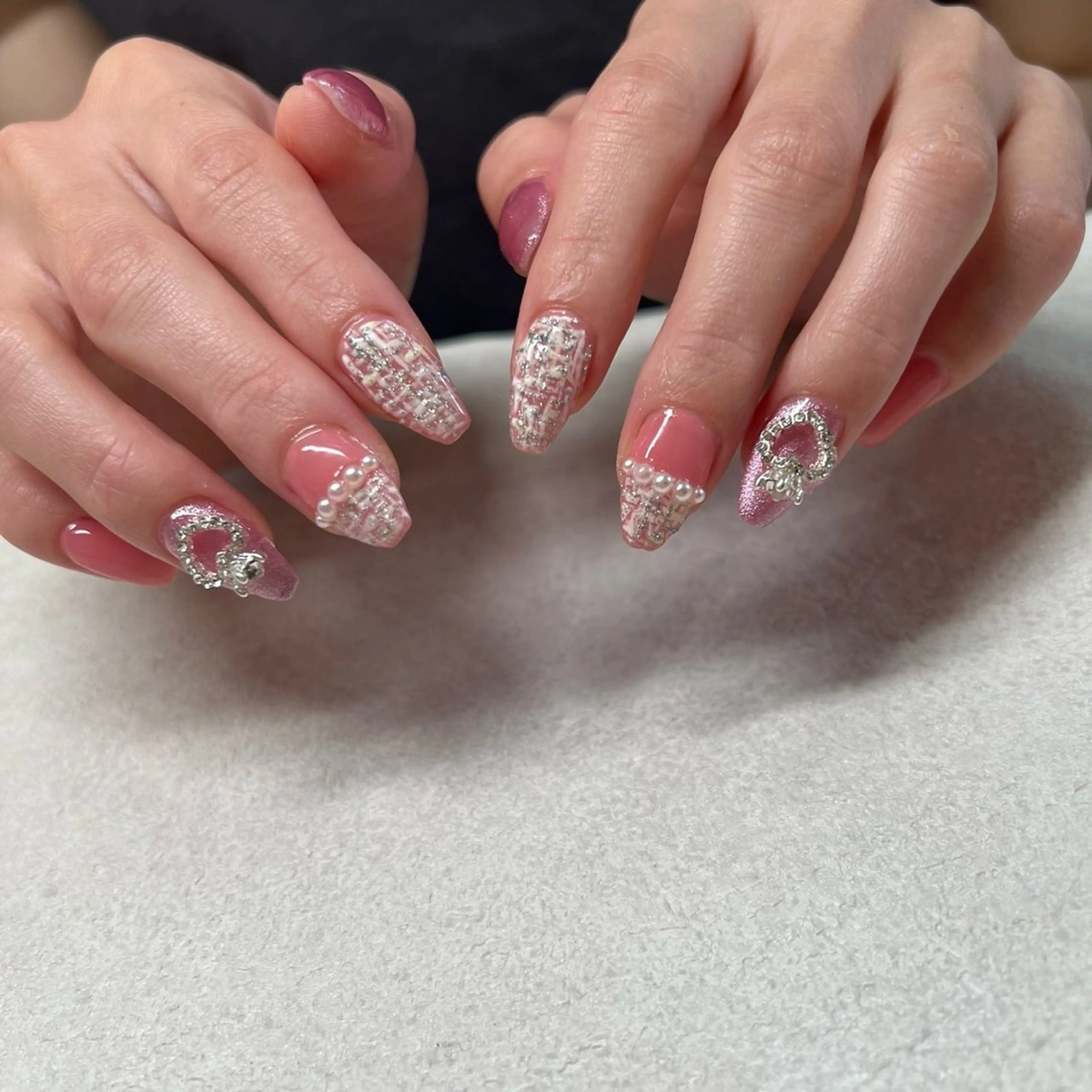 ネイル ツイードネイル EMUR水口店所属・EMUR水口店 nail  Akiのネイルデザイン