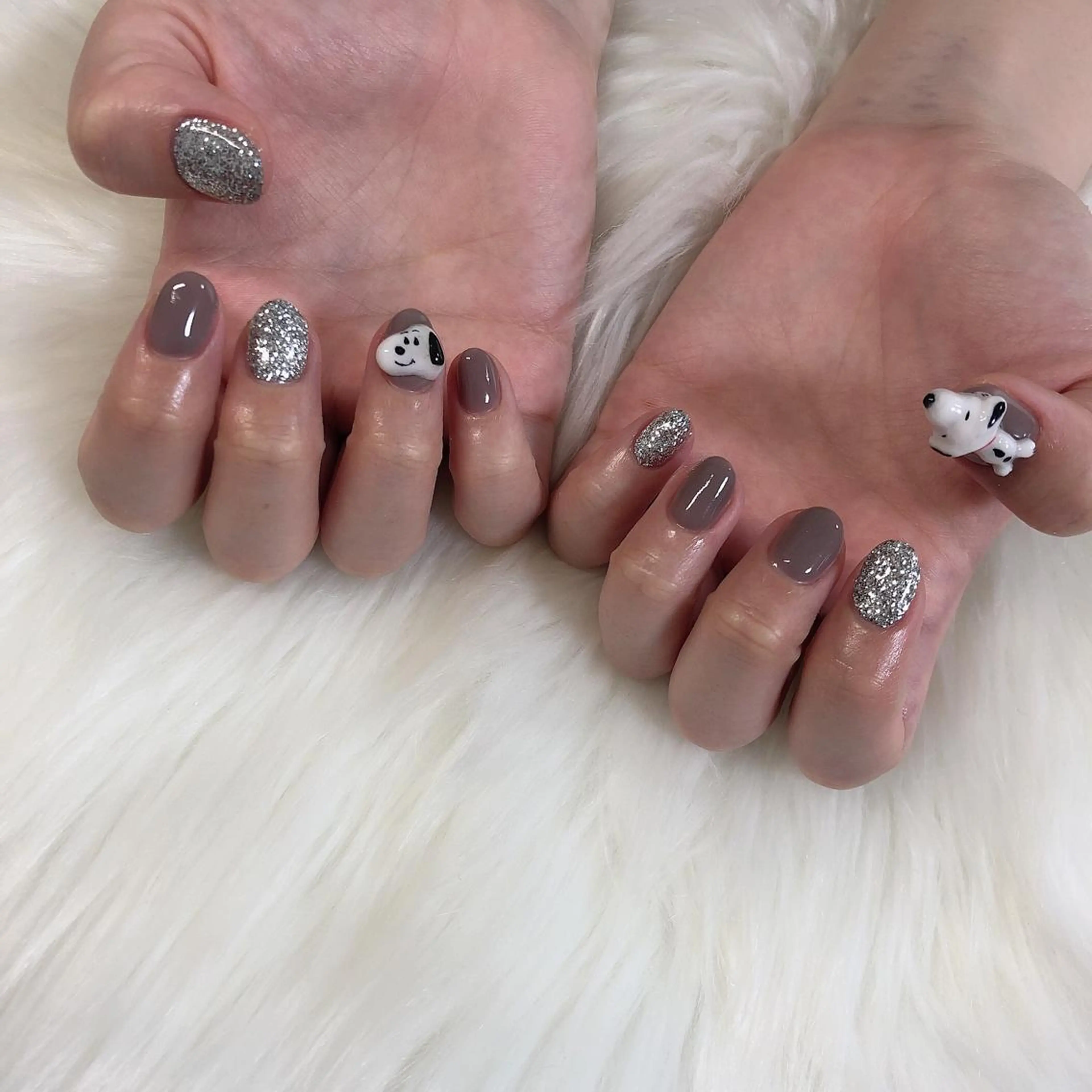 ネイル ハンドネイル 西岡 杏のネイルデザイン