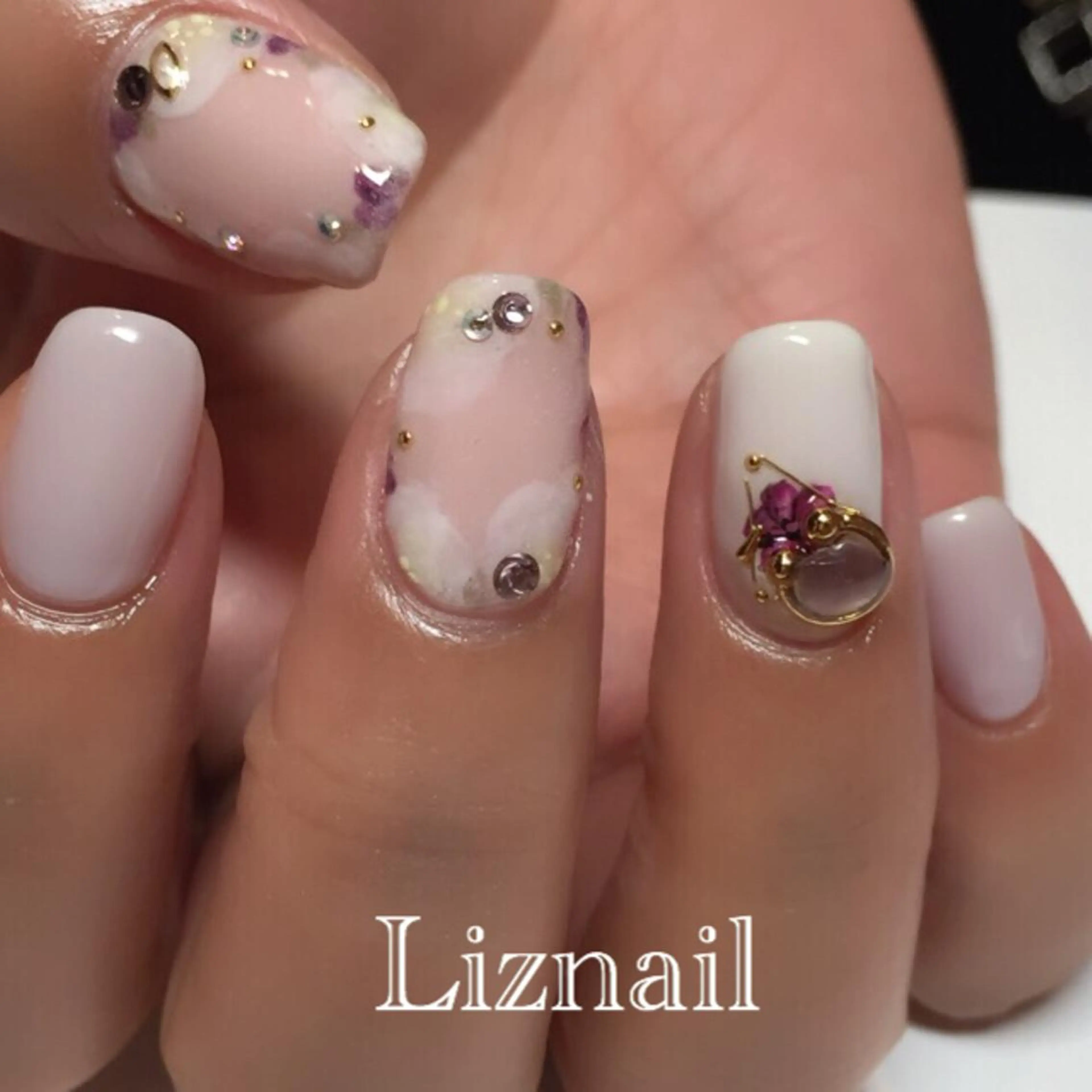 ネイル Rawr / saoriのネイルデザイン