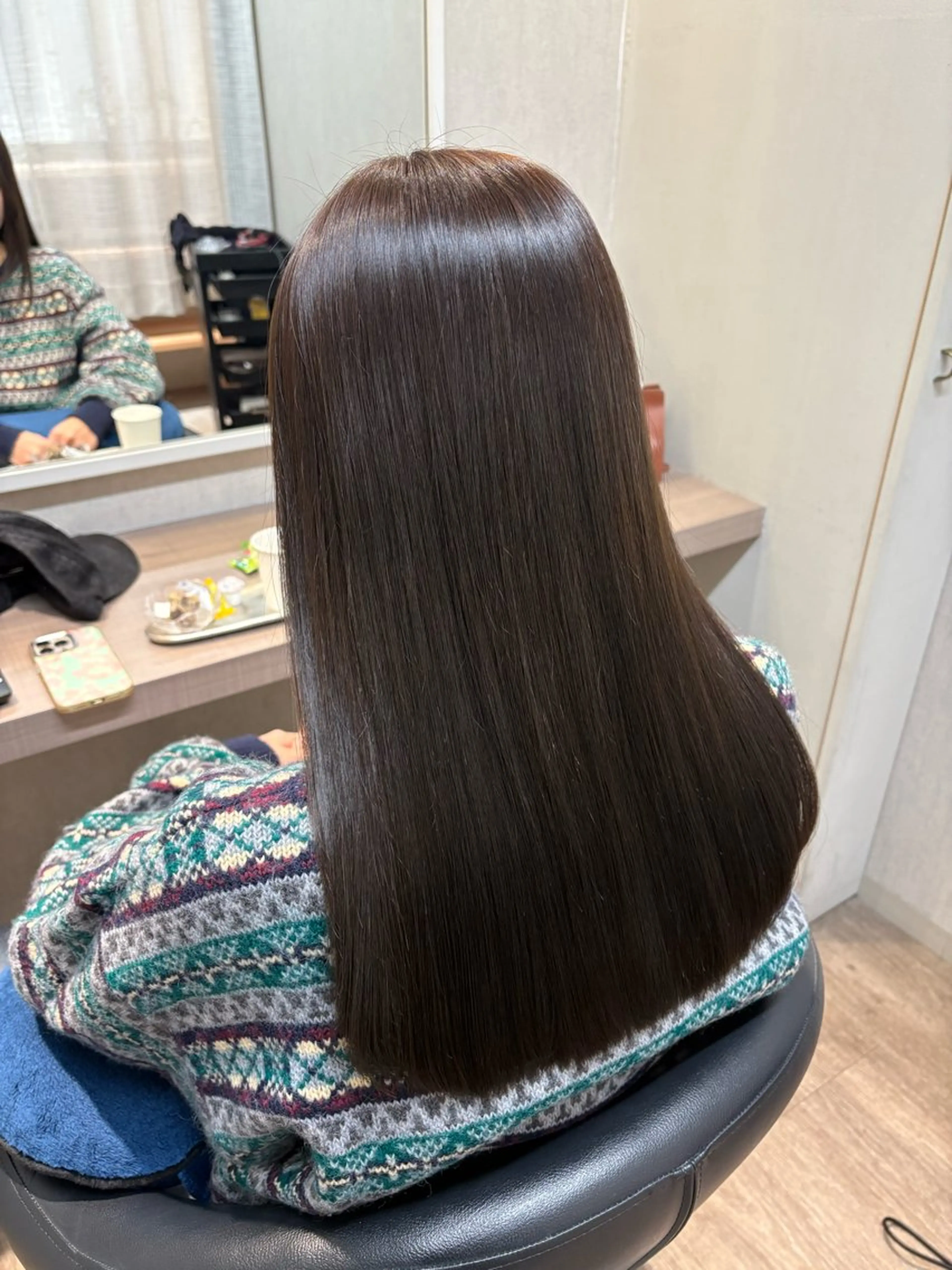 ロング カラー Hirona 縮毛矯正/髪質改善のヘアスタイル