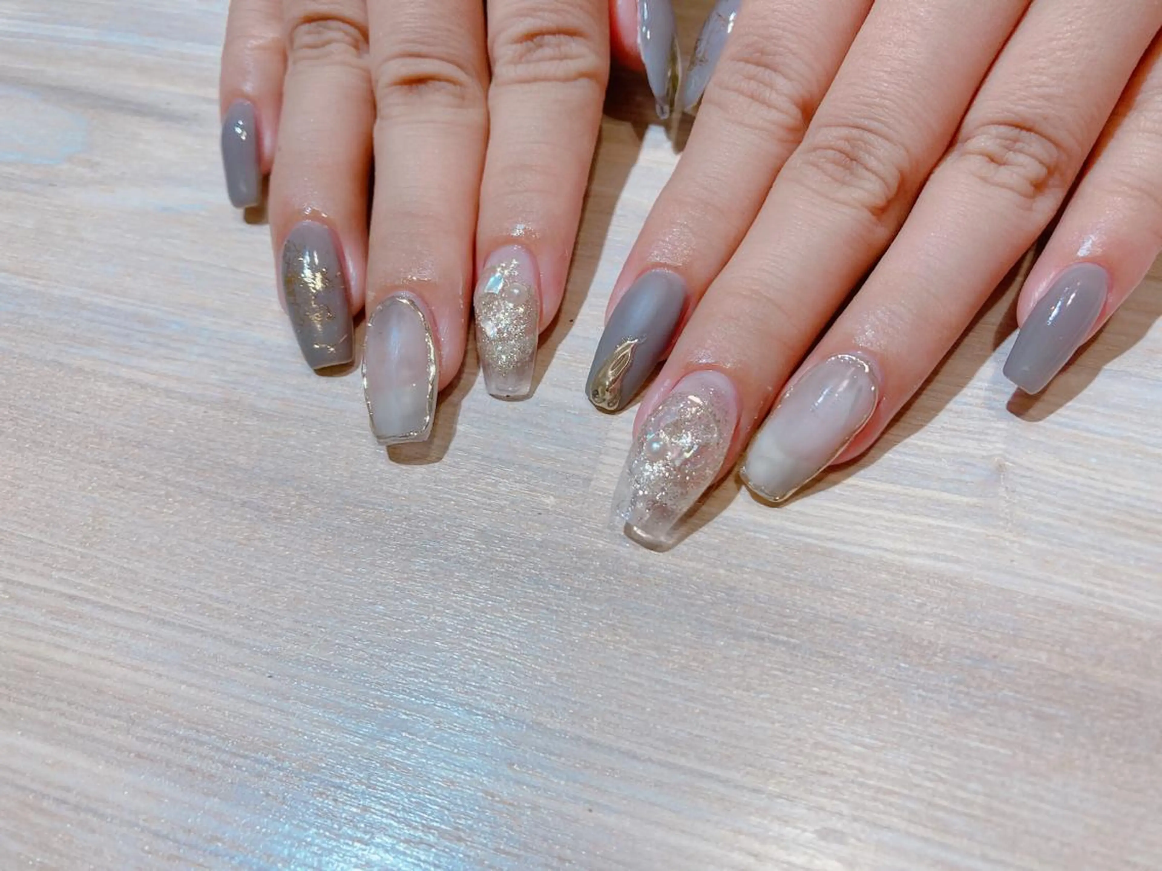 ネイル ニュアンスネイル nail salon MARNI（ﾏﾙﾆ）のネイルデザイン