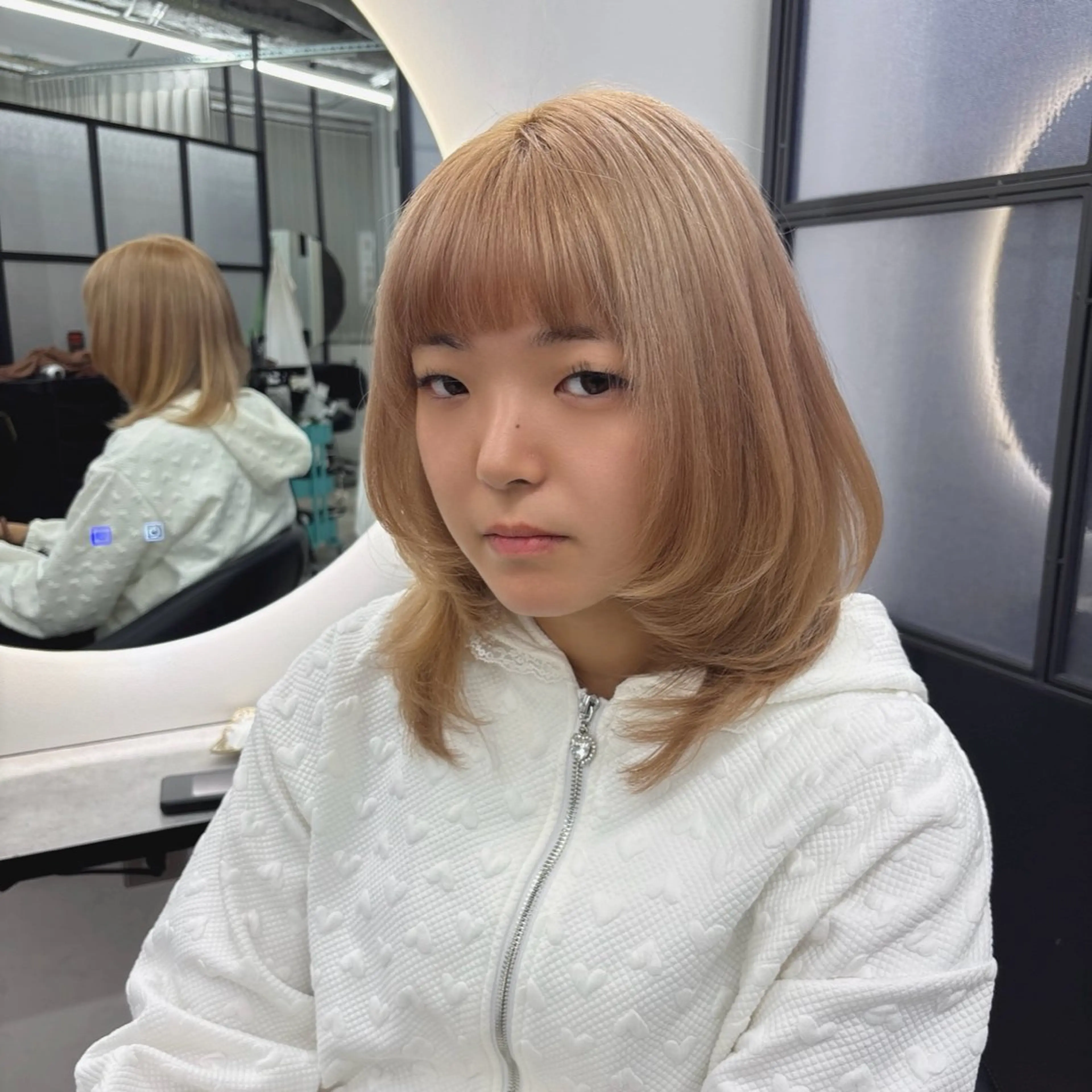 セミロング カラー ヘアカラー Ren. 🦋デザインカラーのヘアスタイル