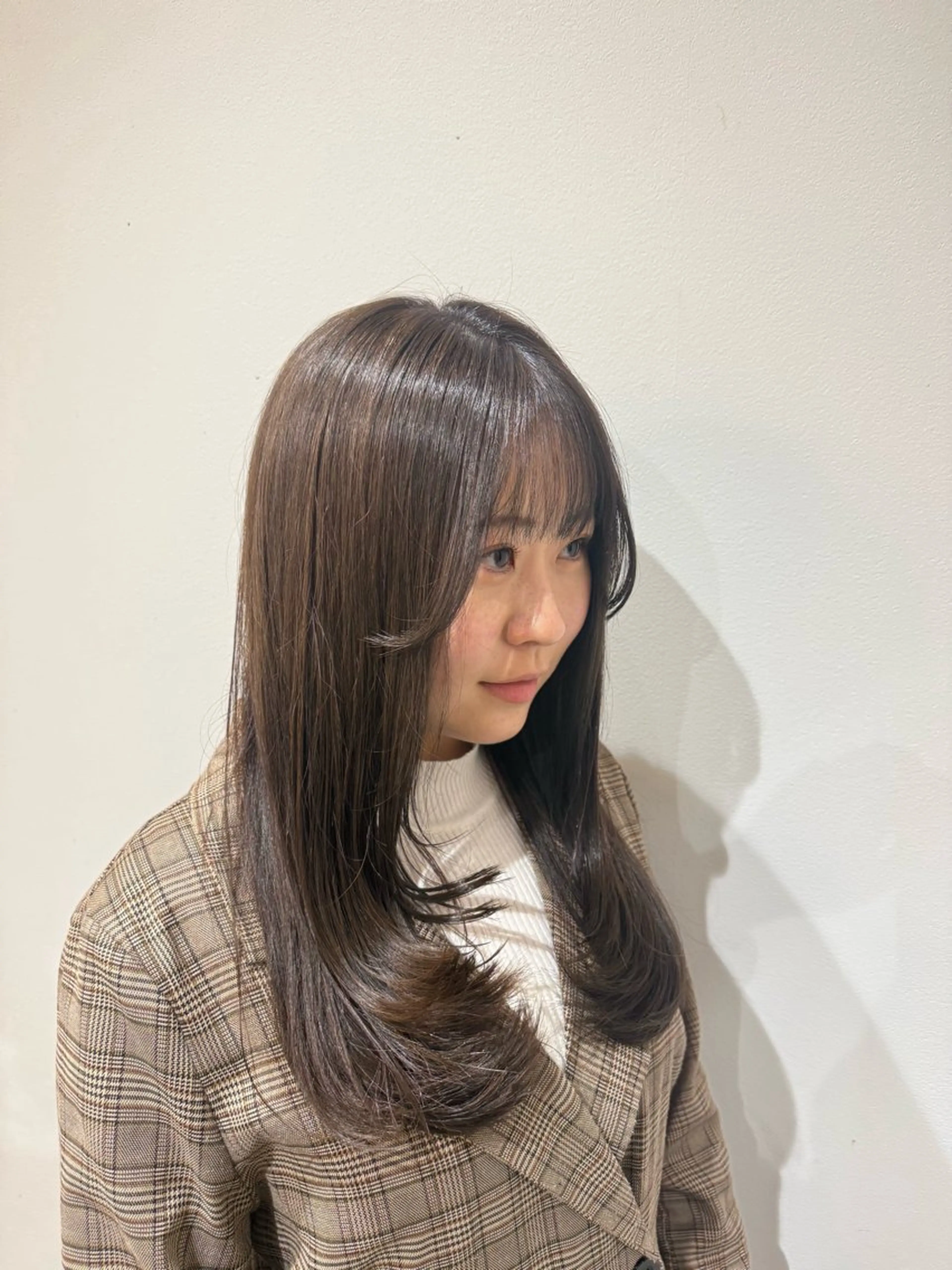 セミロング カット ヘアカラー トリートメント 透明感カラー🫧 🍒似合わせカットのヘアスタイル