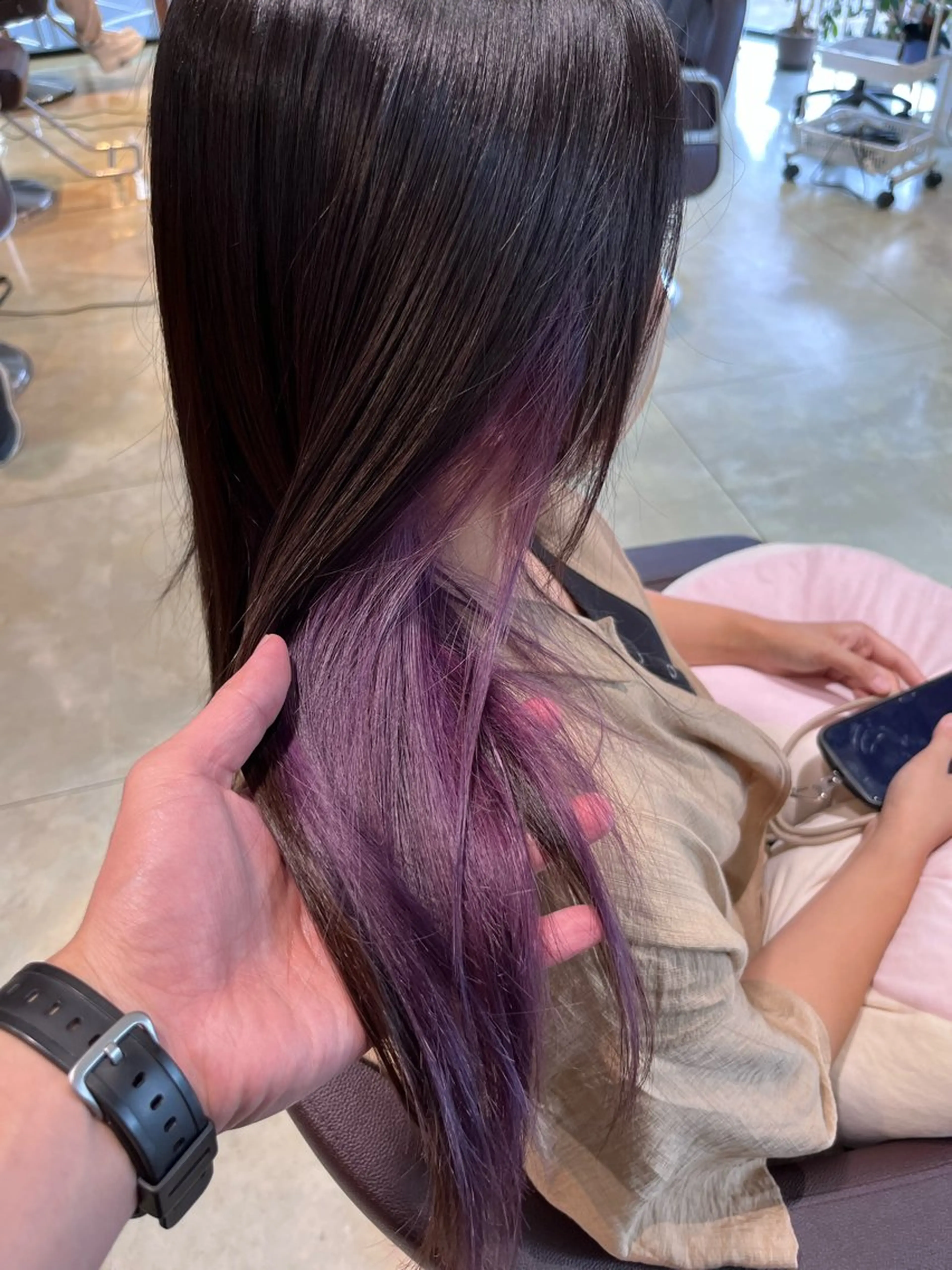 ロング カラー パープルカラー enn.bleach by t.a.g所属・SHUNTA /ブリーチ/レイヤーのヘアスタイル