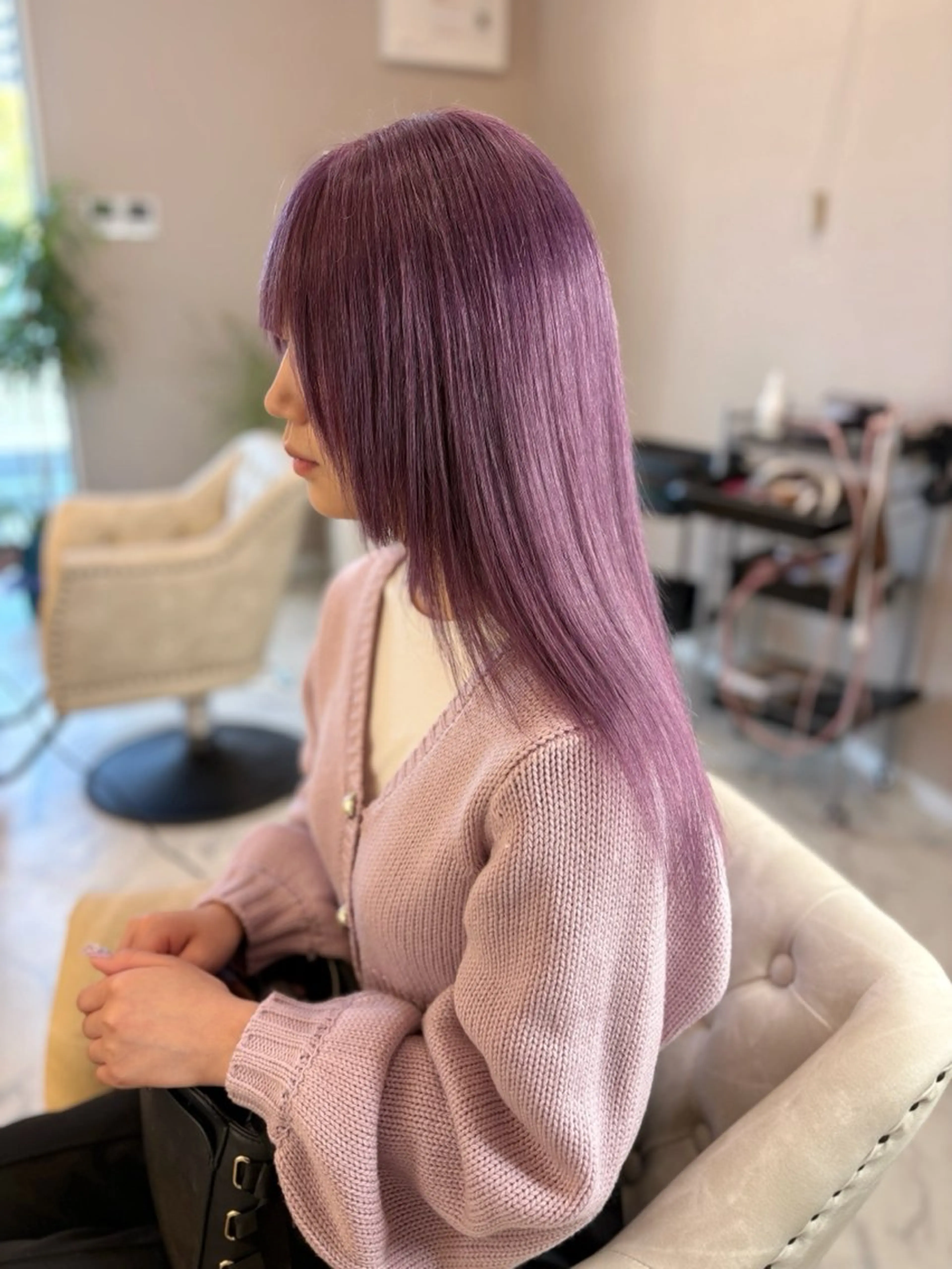 ロング カラー ベージュカラー ブリーチ ケアブリーチ ハイトーンカラー ラベンダーカラー ヘアカラー force hair所属・🫧富田 苑実🫧のヘアスタイル