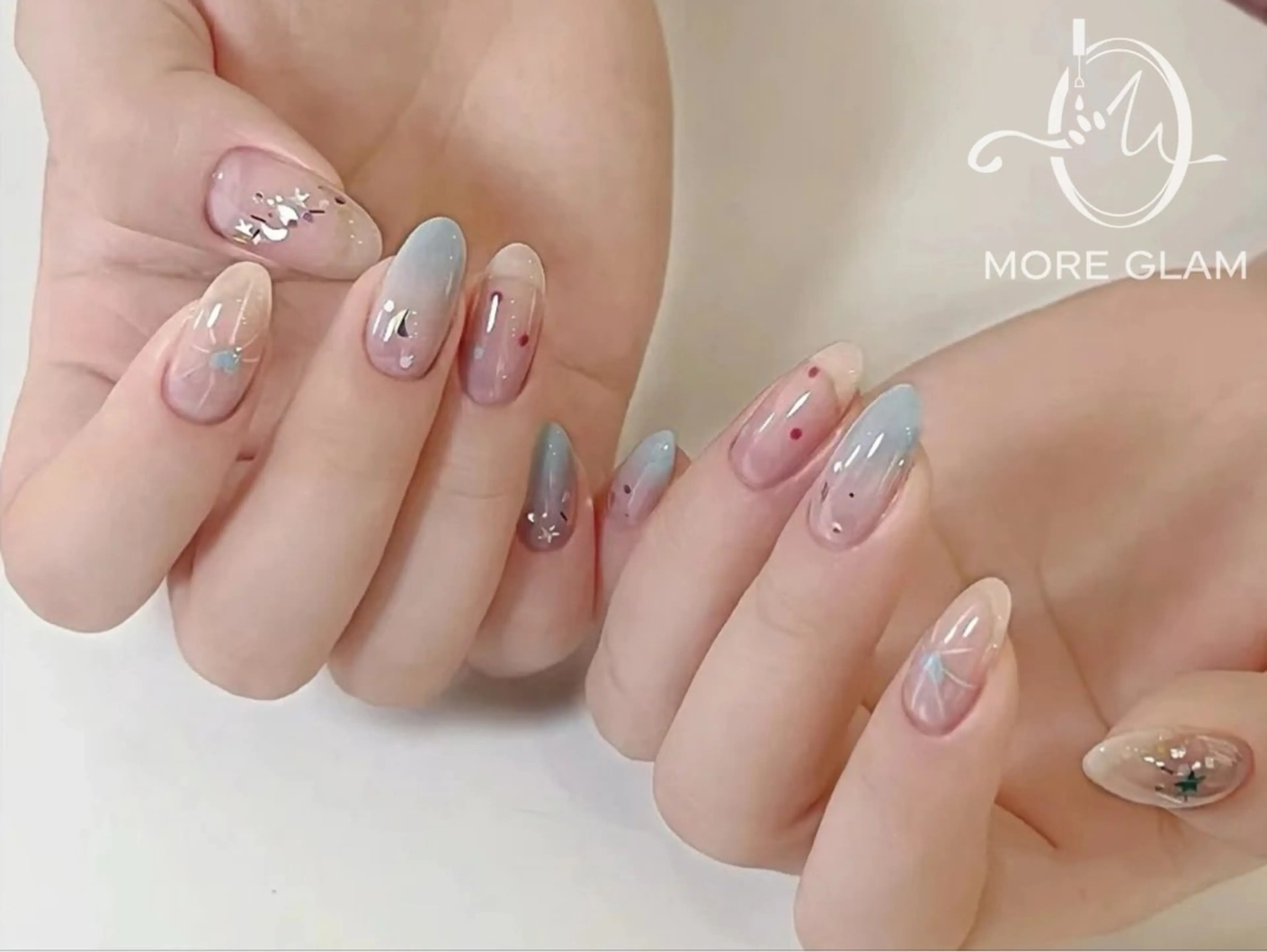 ネイル 長さ出し フットネイル ジェルネイル 韓国ネイル マグネットネイル ハンドネイル MoreGlam Nailsのネイルデザイン