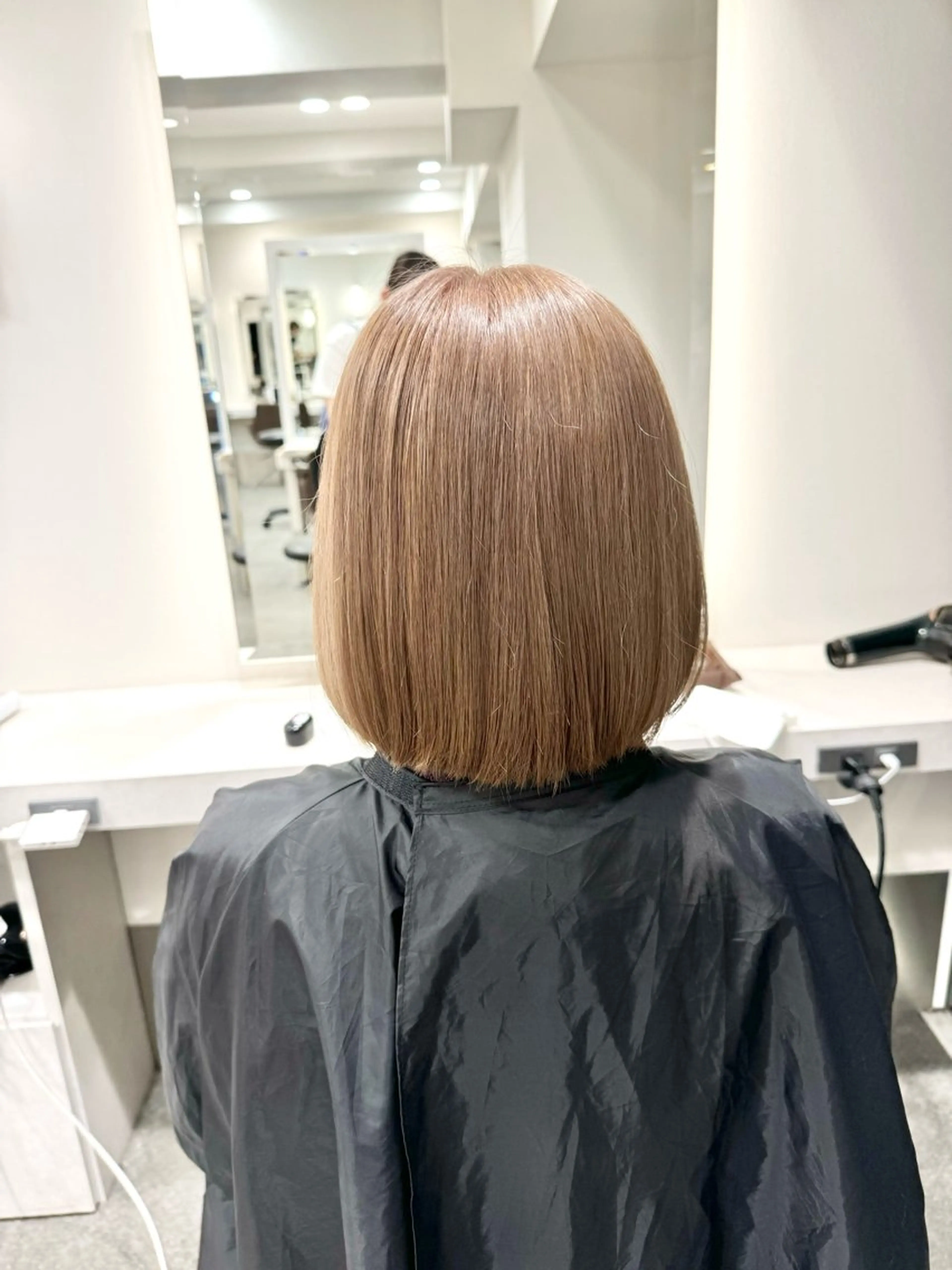 カラー 韓国レイヤーカット/ 美髪矯正/YUIのヘアスタイル