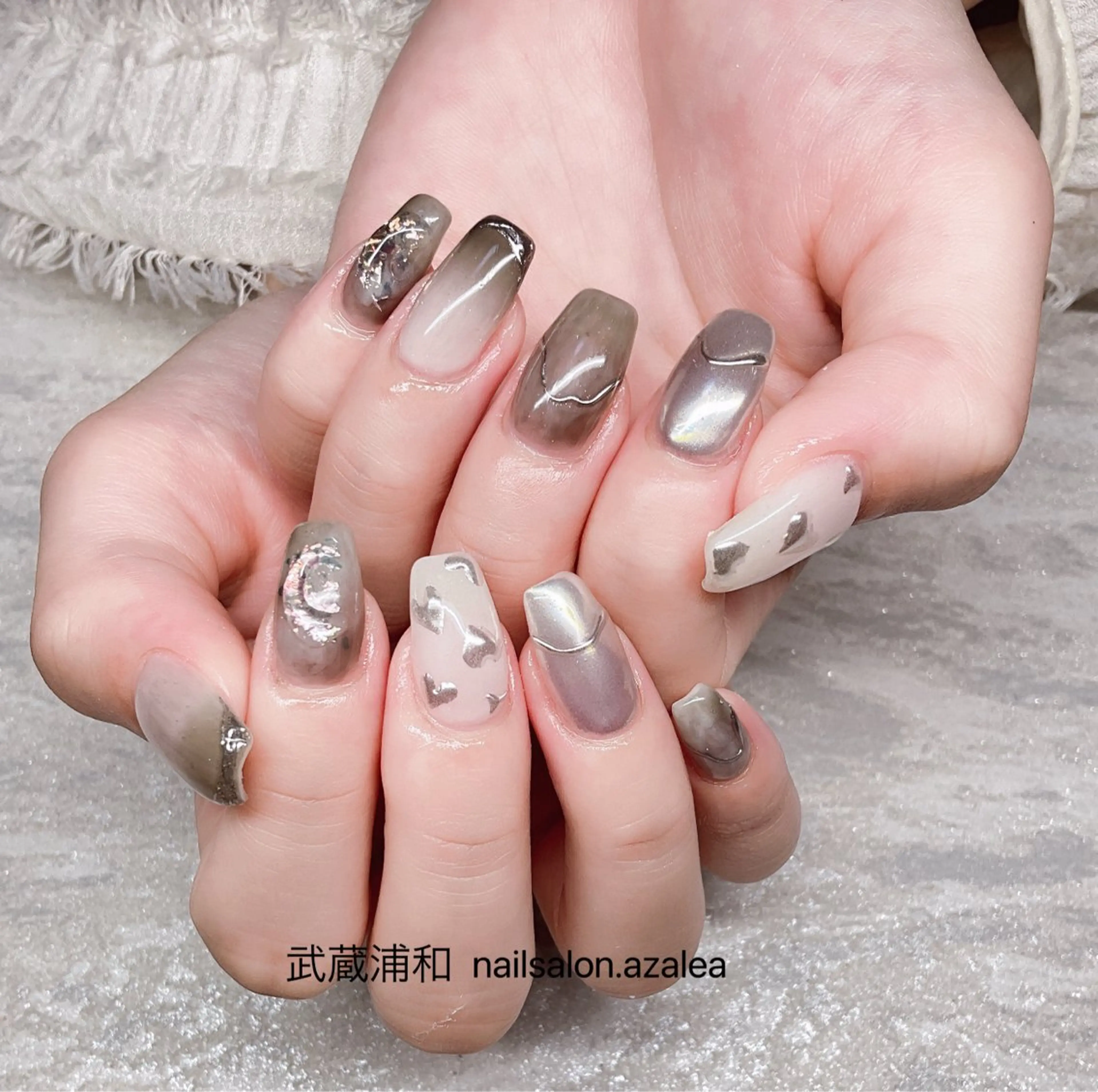 ネイル ハンドネイル R inのネイルデザイン